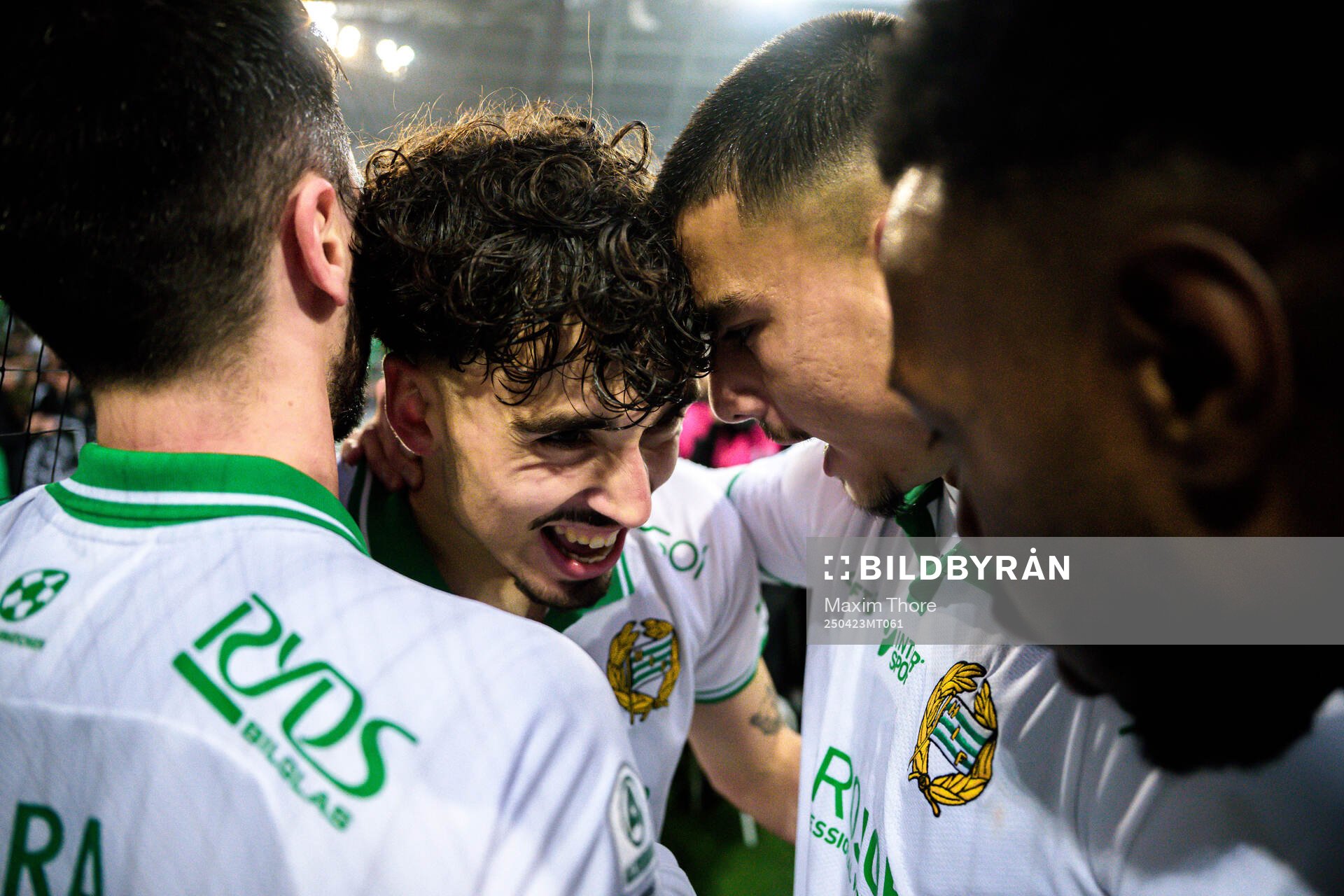 Hammarbys Sebastian Tounekti och Jusef Erabi jublar