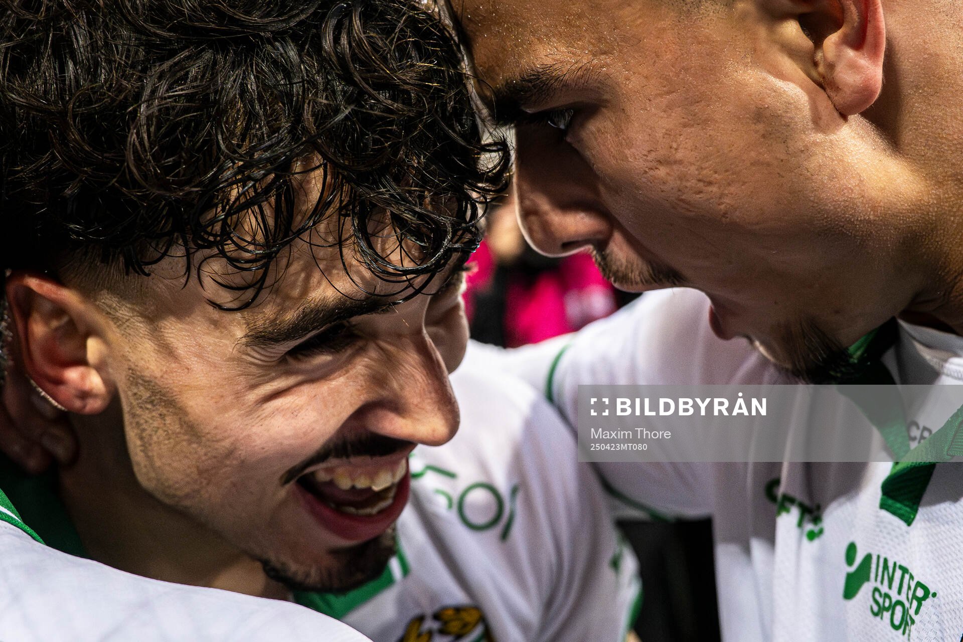 Hammarbys Sebastian Tounekti och Jusef Erabi jublar
