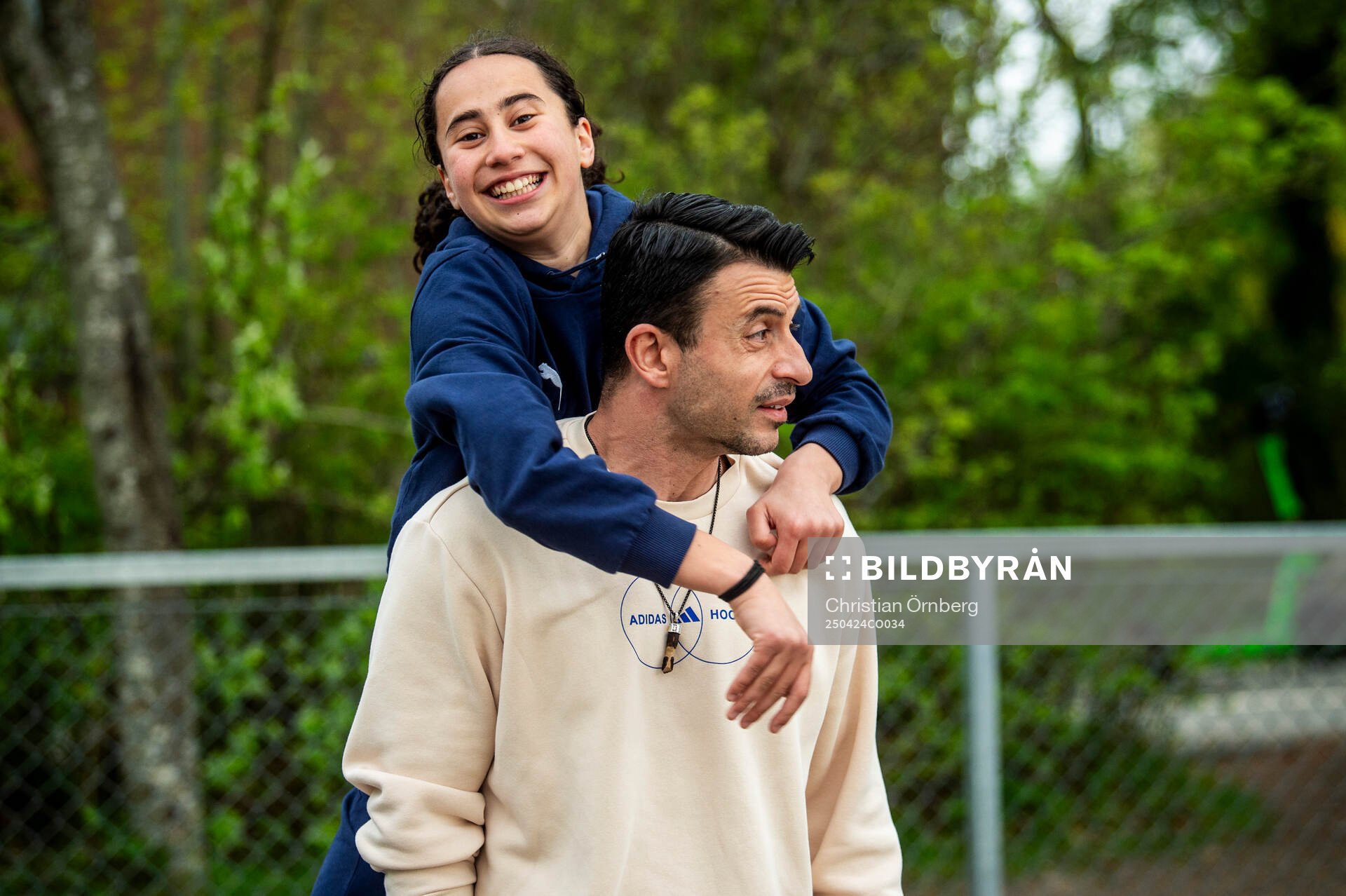Mayar Khatawi och hennes mentor Behrang Safari