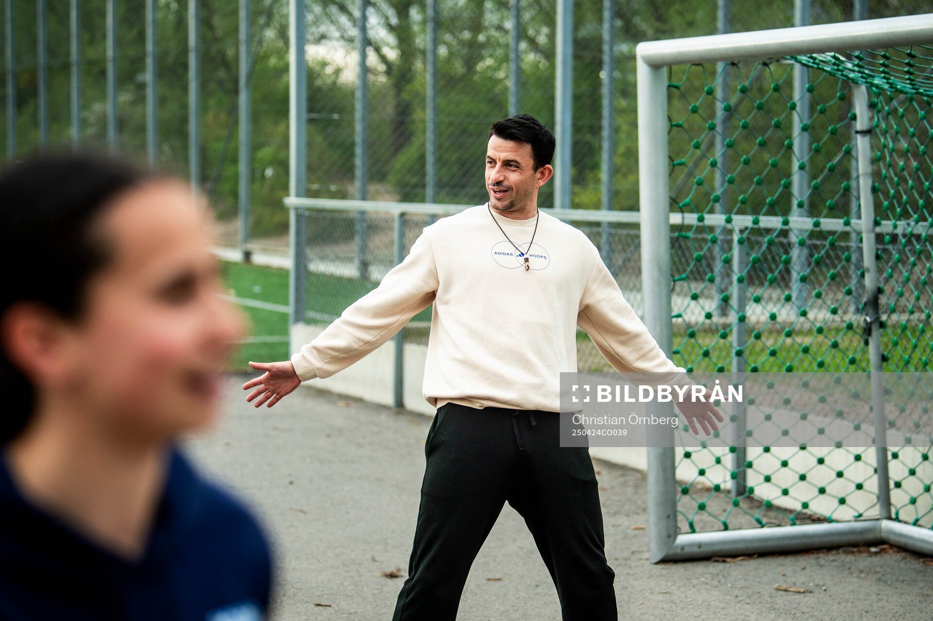 Mayar Khatawi och hennes mentor Behrang Safari