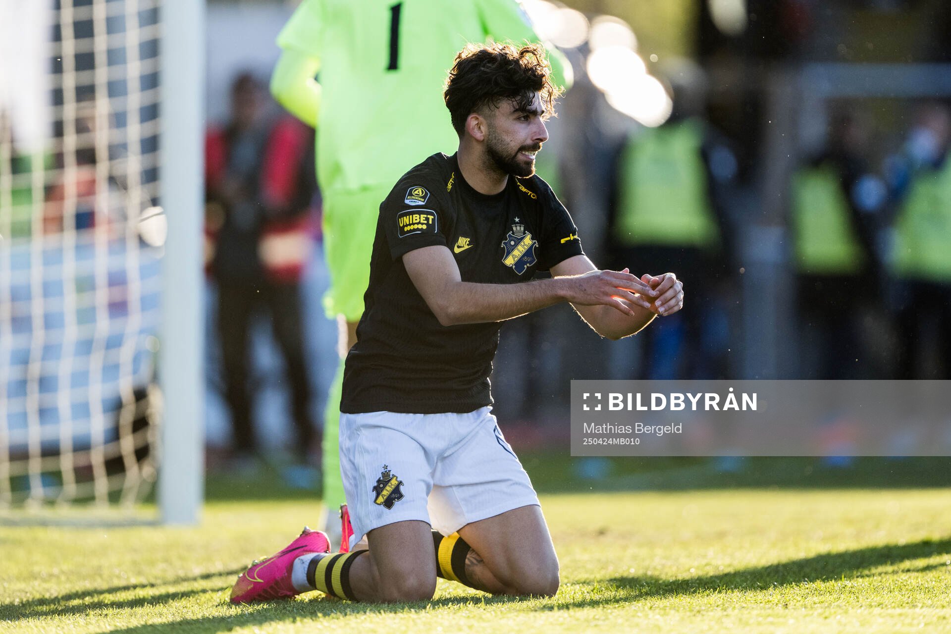 AIKs Andronikos Kakoullis deppar
