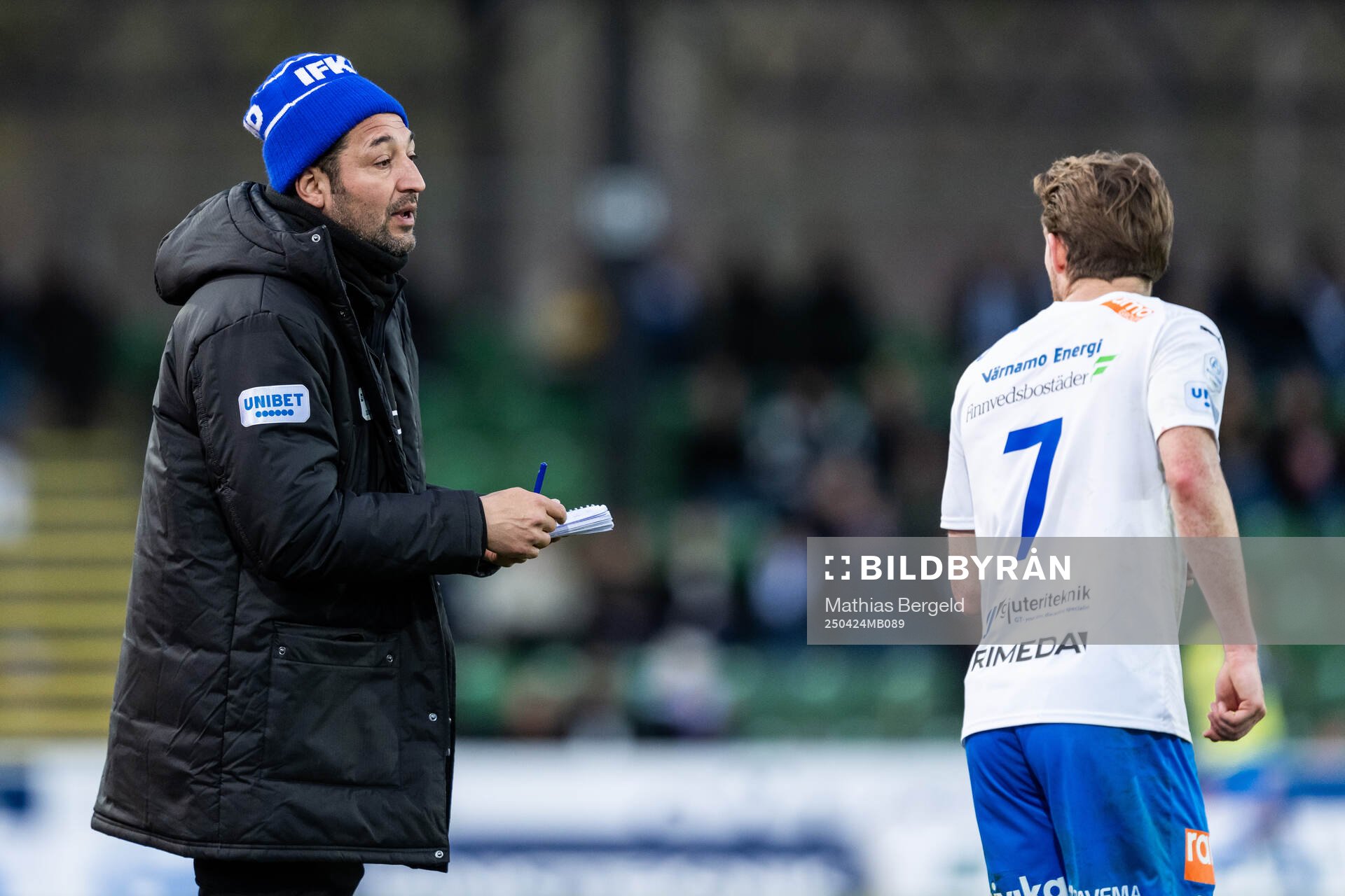 Värnamos assisterande tränare Juan Robledo och Carl