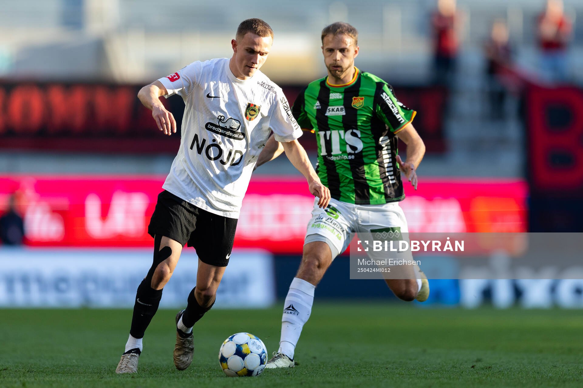 Brommapojkarnas Victor Lind och GAIS Gustav Lundgren