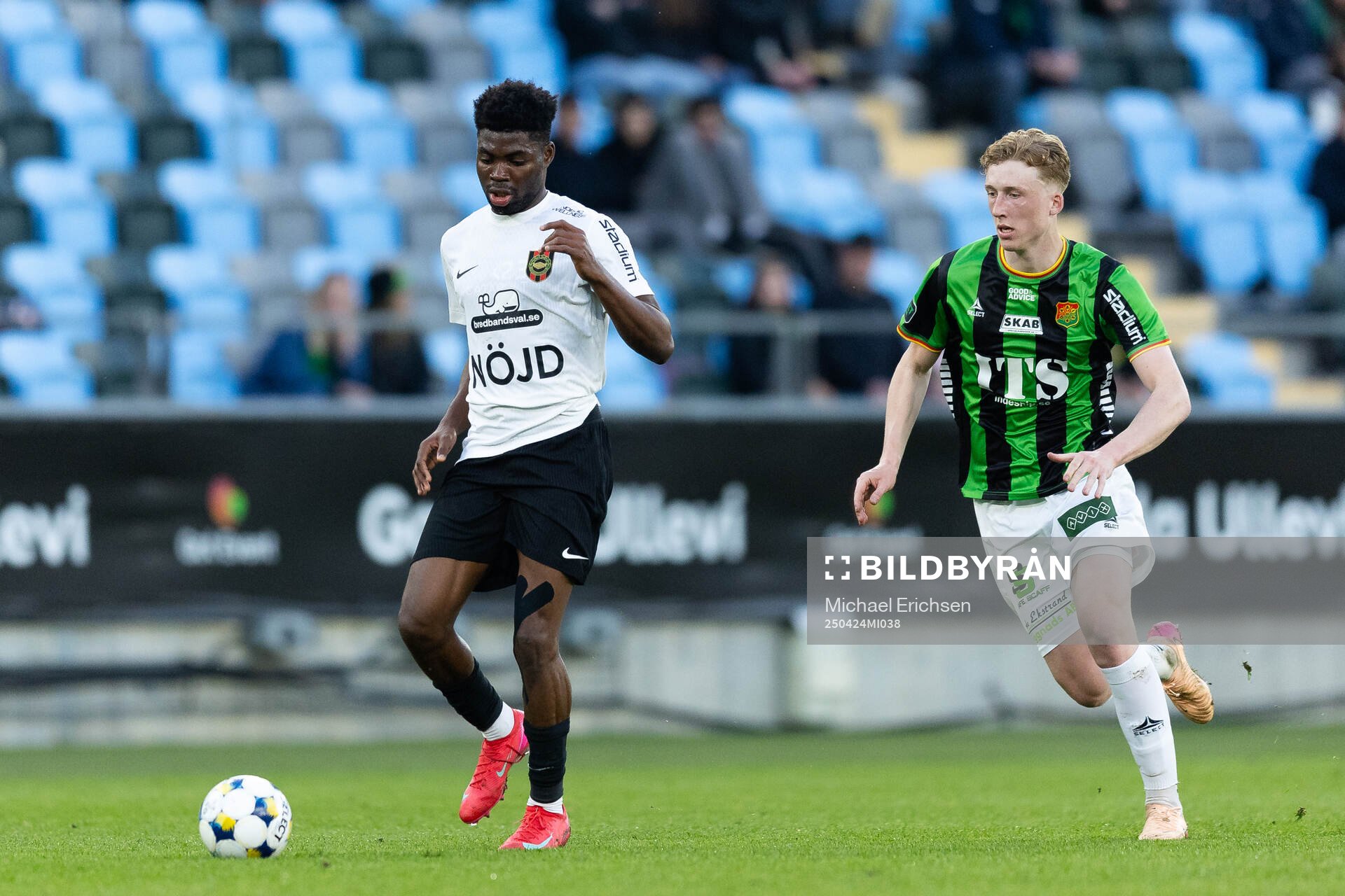 Brommapojkarnas Ezekiel Alladoh och GAIS Filip Beckman