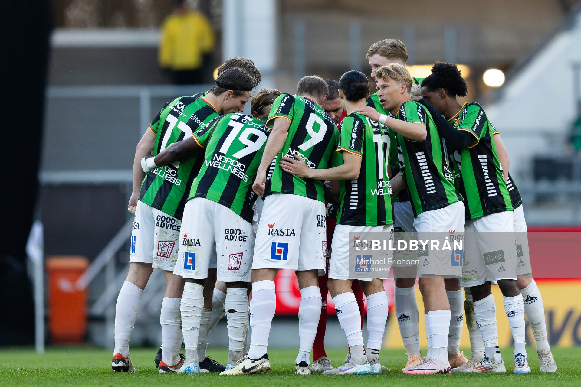 GAIS spelare samlade innan andra halvleken av