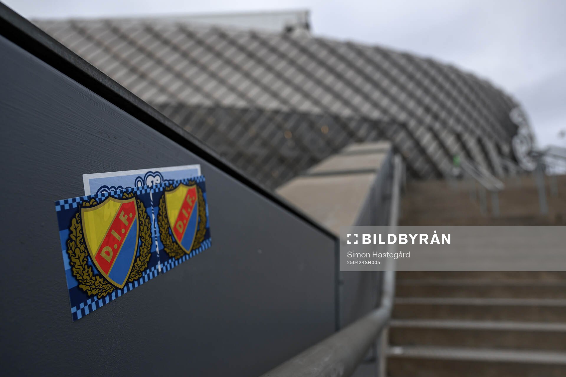 Klistermärke utanför 3Arena