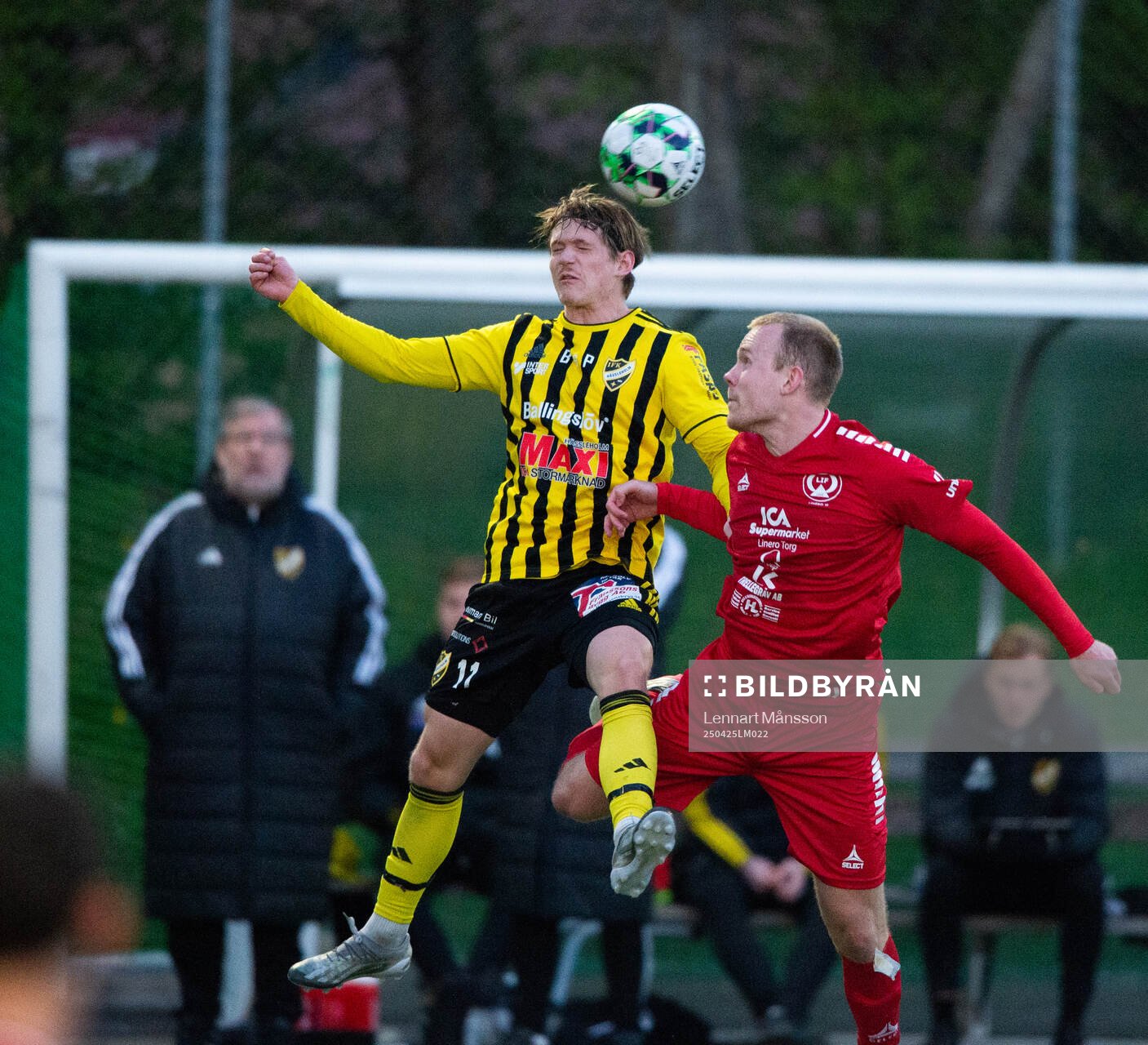 IFK Hässleholms Kasper Månsson och Lineros Adam Olofsson