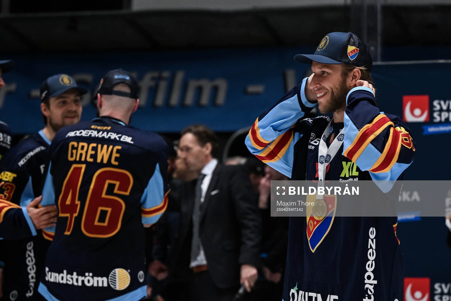 Djurgårdens Fredric Weigel jublar