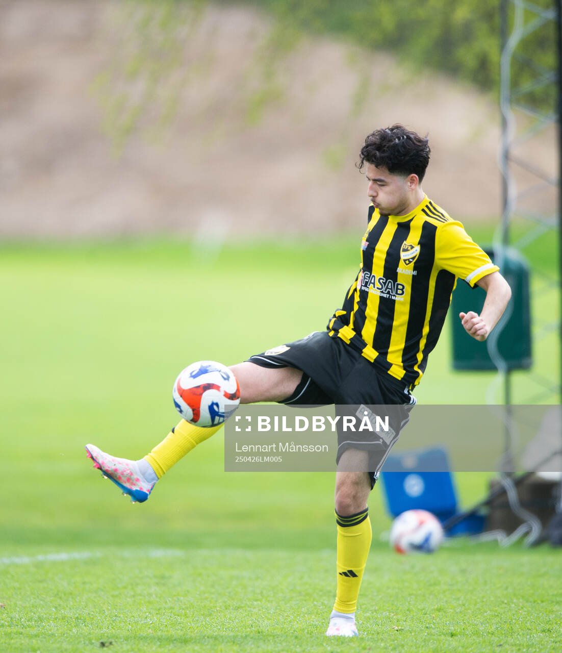 IFK Hässleholm Ali Reza Nazari i matchen i U19 division 1,