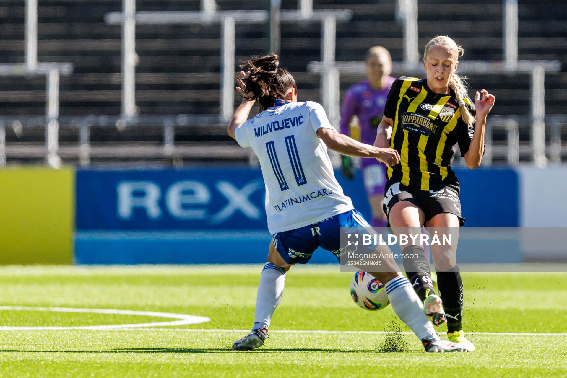 IFK Norrköpings Vesna Milivojevic och Häckens Lisa Löwing