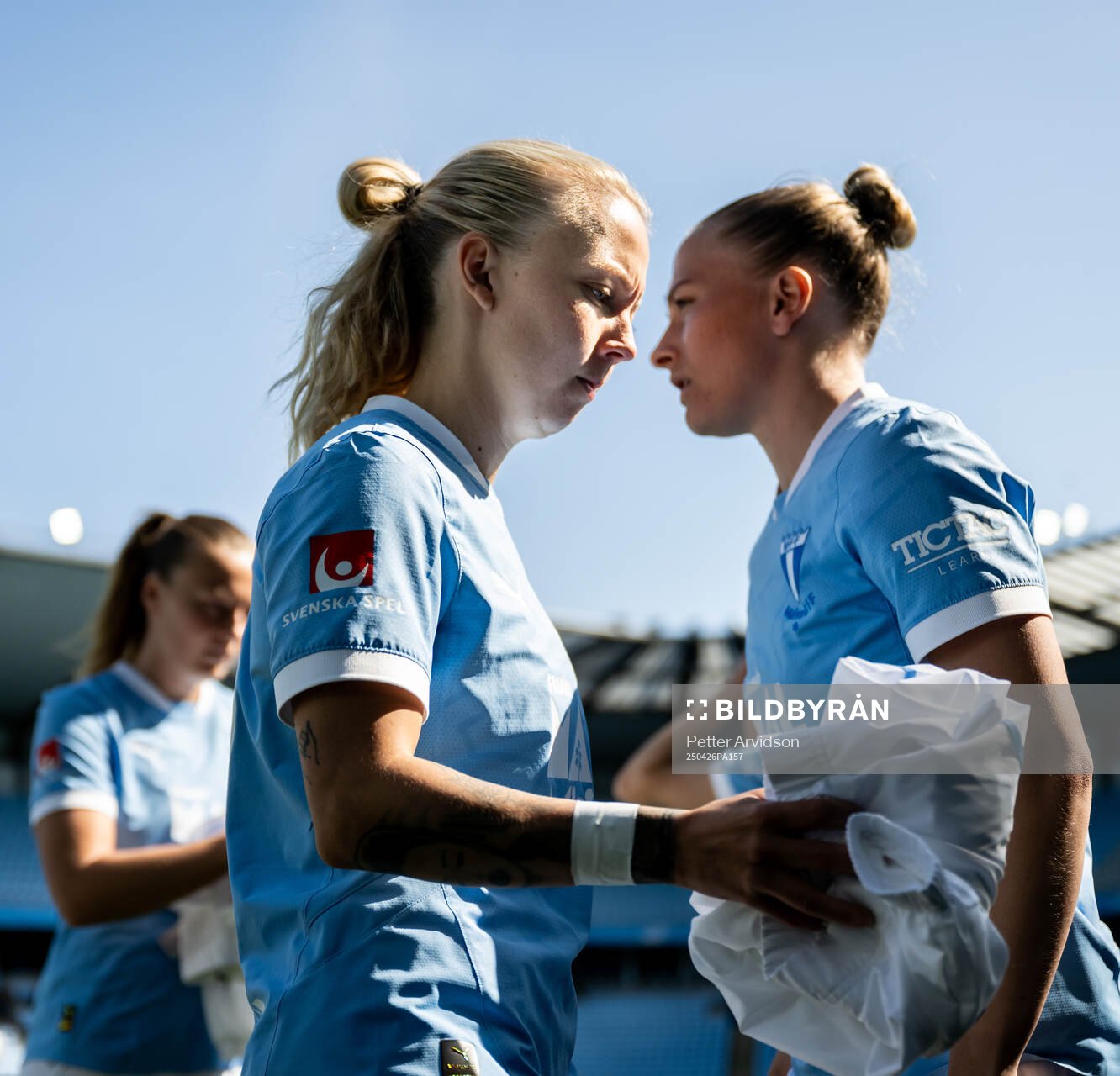 Malmö FFs Nathalie Hoff Persson och Tuva Skoog