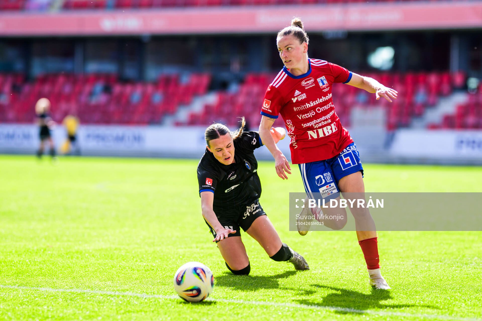 Växjö DFFs Larkin Russel och Vittsjös Julia Tunturi