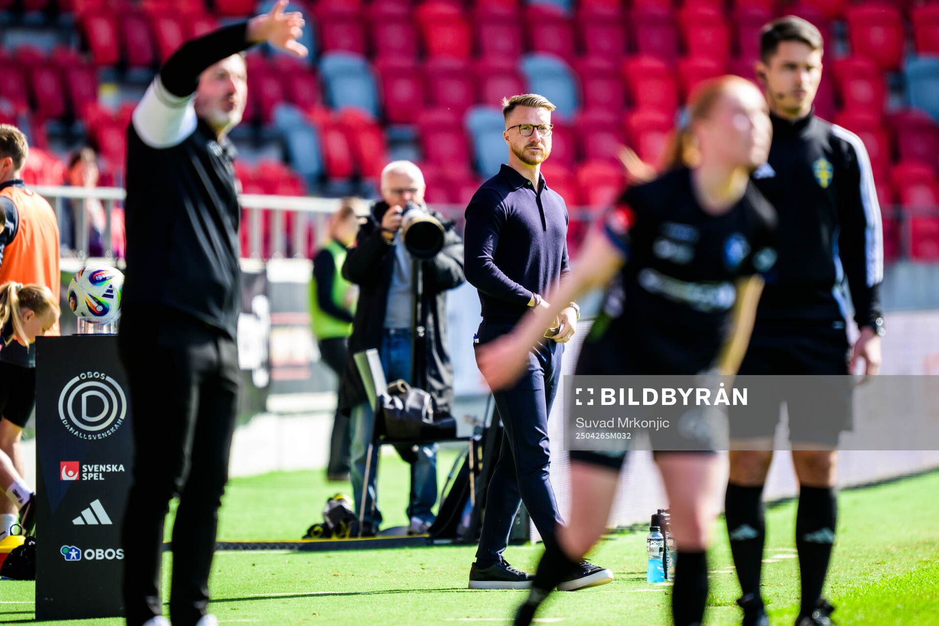 Växjö DFFs huvudtränare Olof Unogård