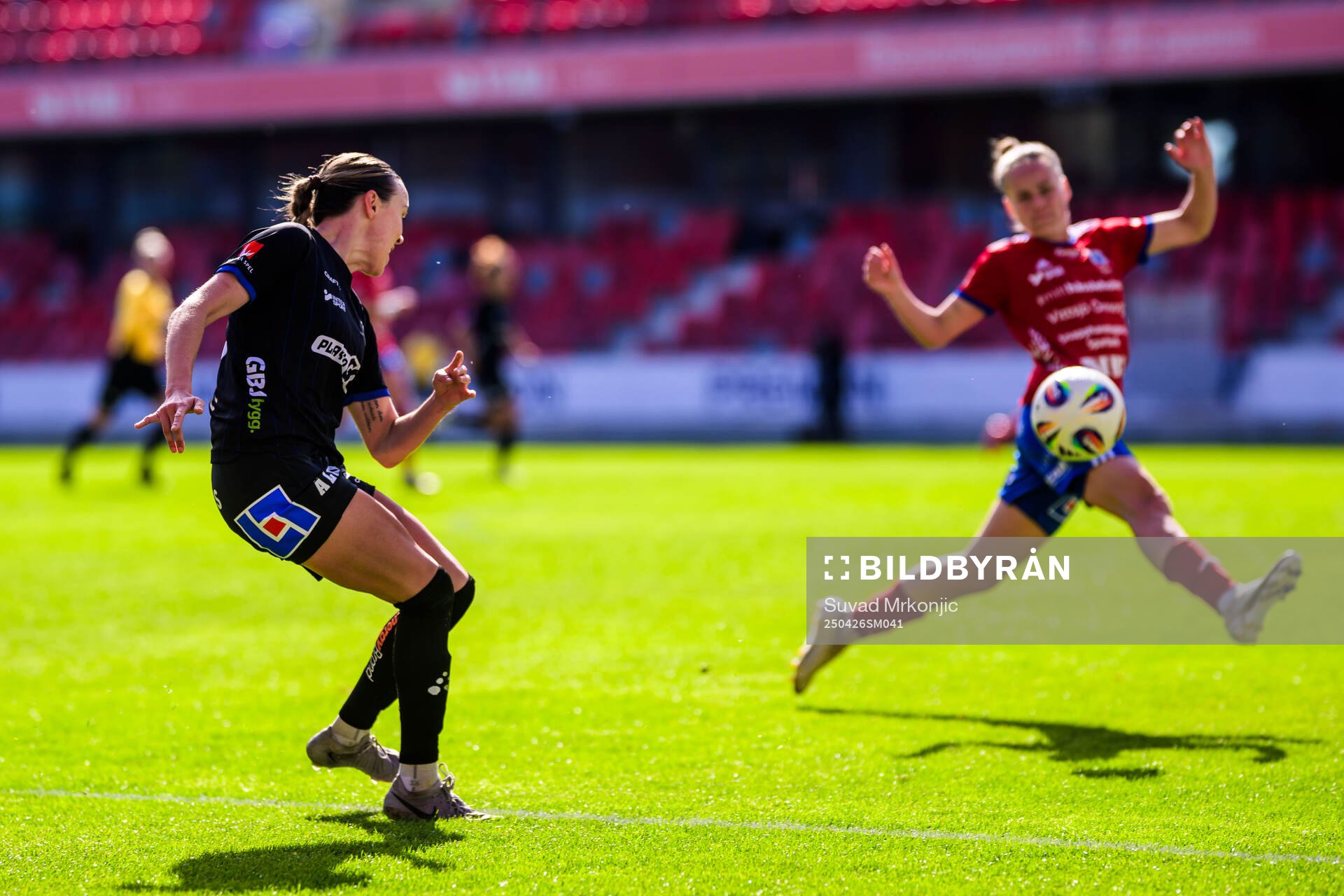 Växjö DFFs Larkin Russel och Vittsjös Julia Tunturi