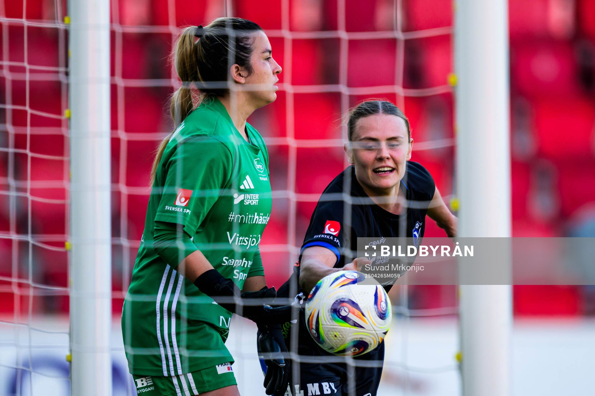 Växjö DFFs Maja Bodin jublar