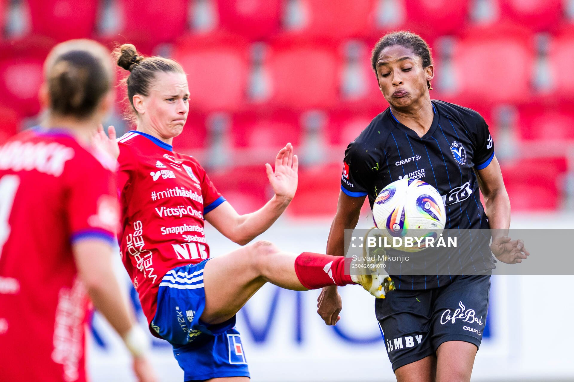 Vittsjös Julia Tunturi och Växjö DFFs Eva Dessislava