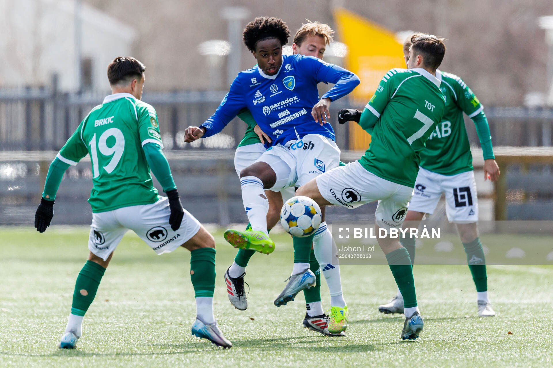 Umeå FCs Djoseph Bangala och Brages Emil Tot Wikström