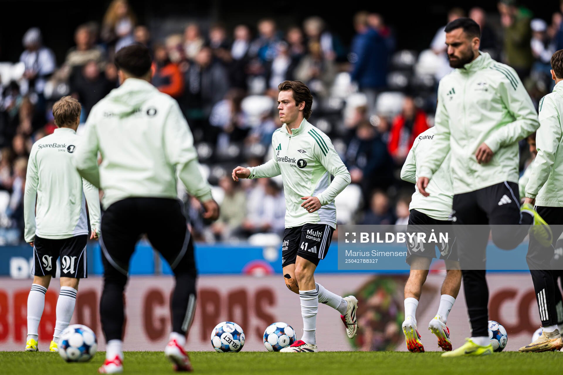 Sverre Halseth Nypan of Rosenborg warms up