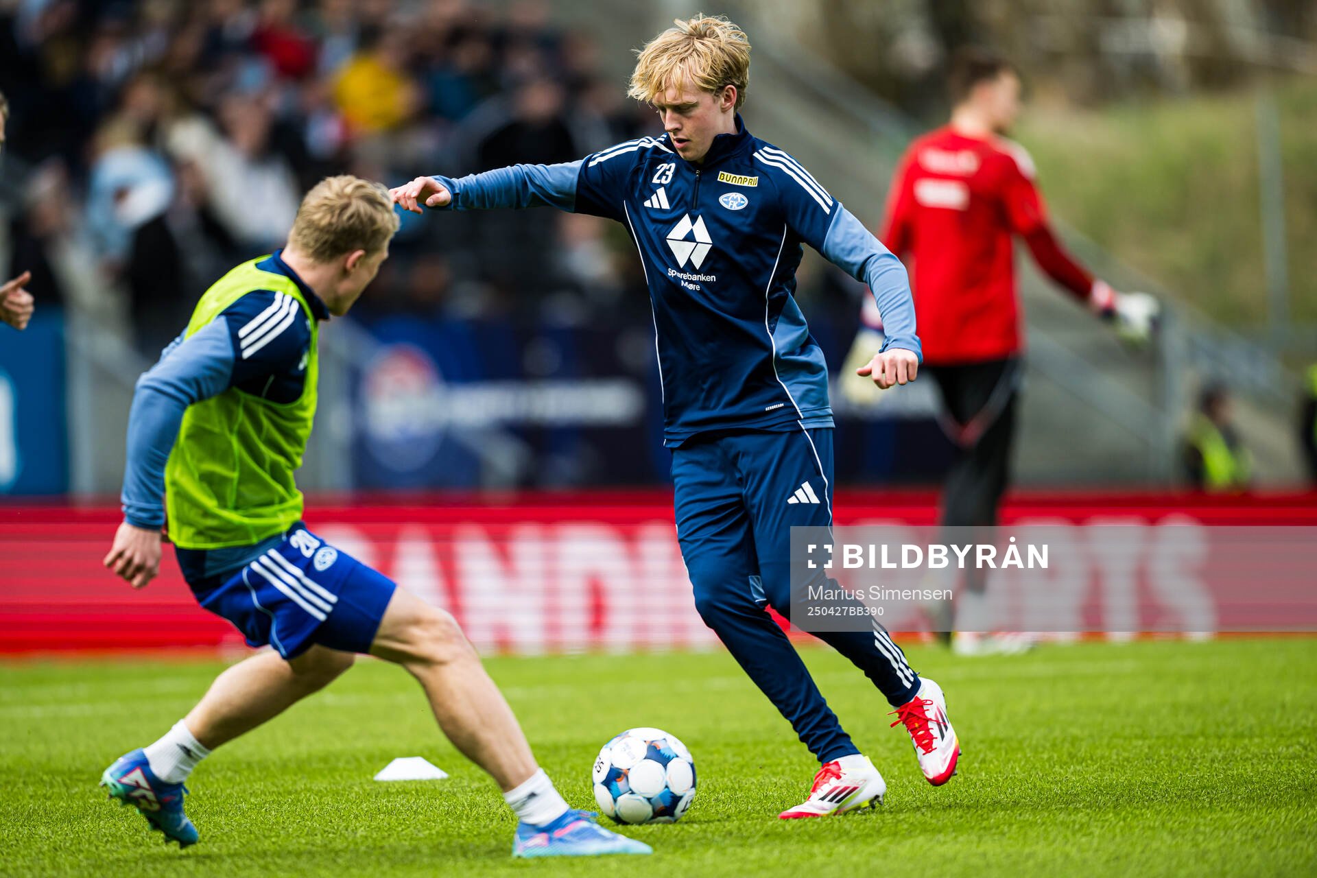 Sondre Granaas of Molde warms up