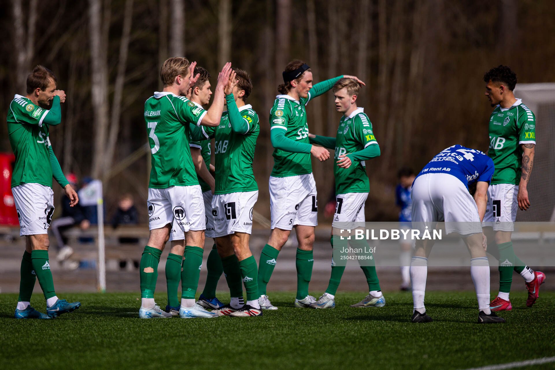 Brages spelare jublar