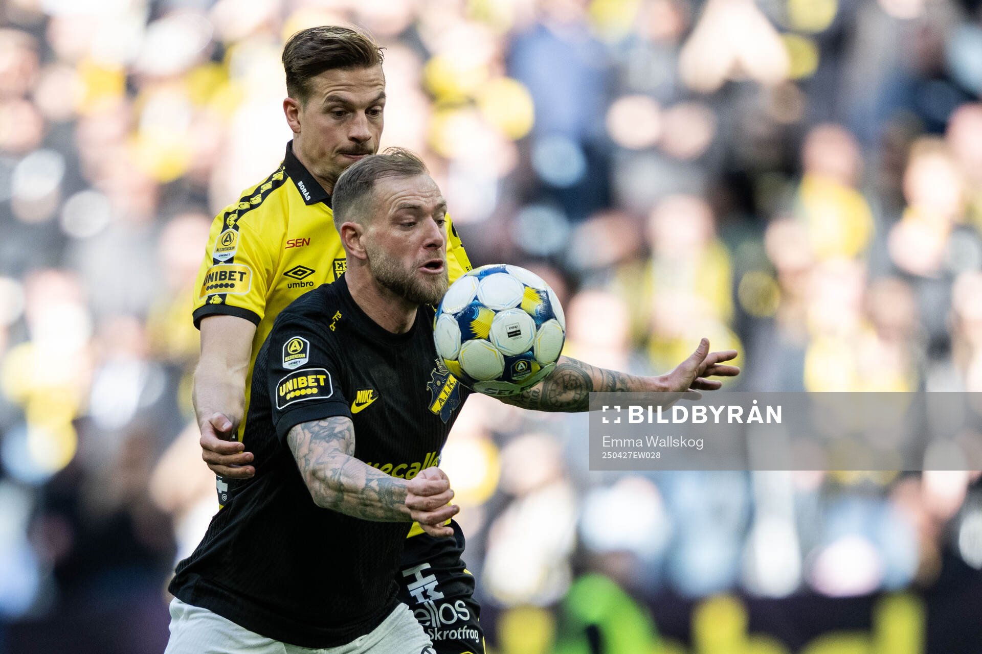 AIKs John Guidetti och Elfsborgs Simon Olsson