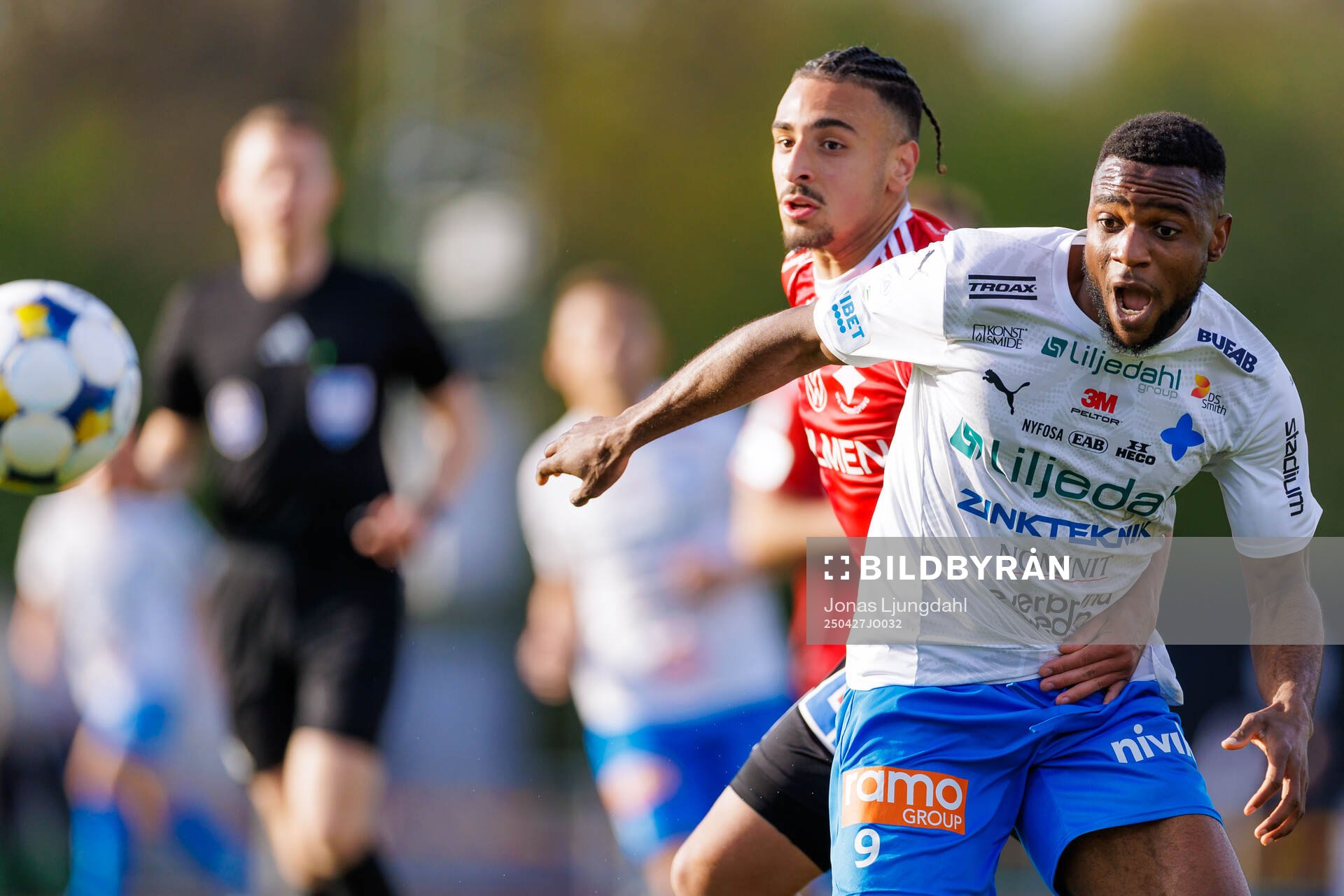 IFK Norrköpings Moutaz Neffati och Värnamos Johnbosco