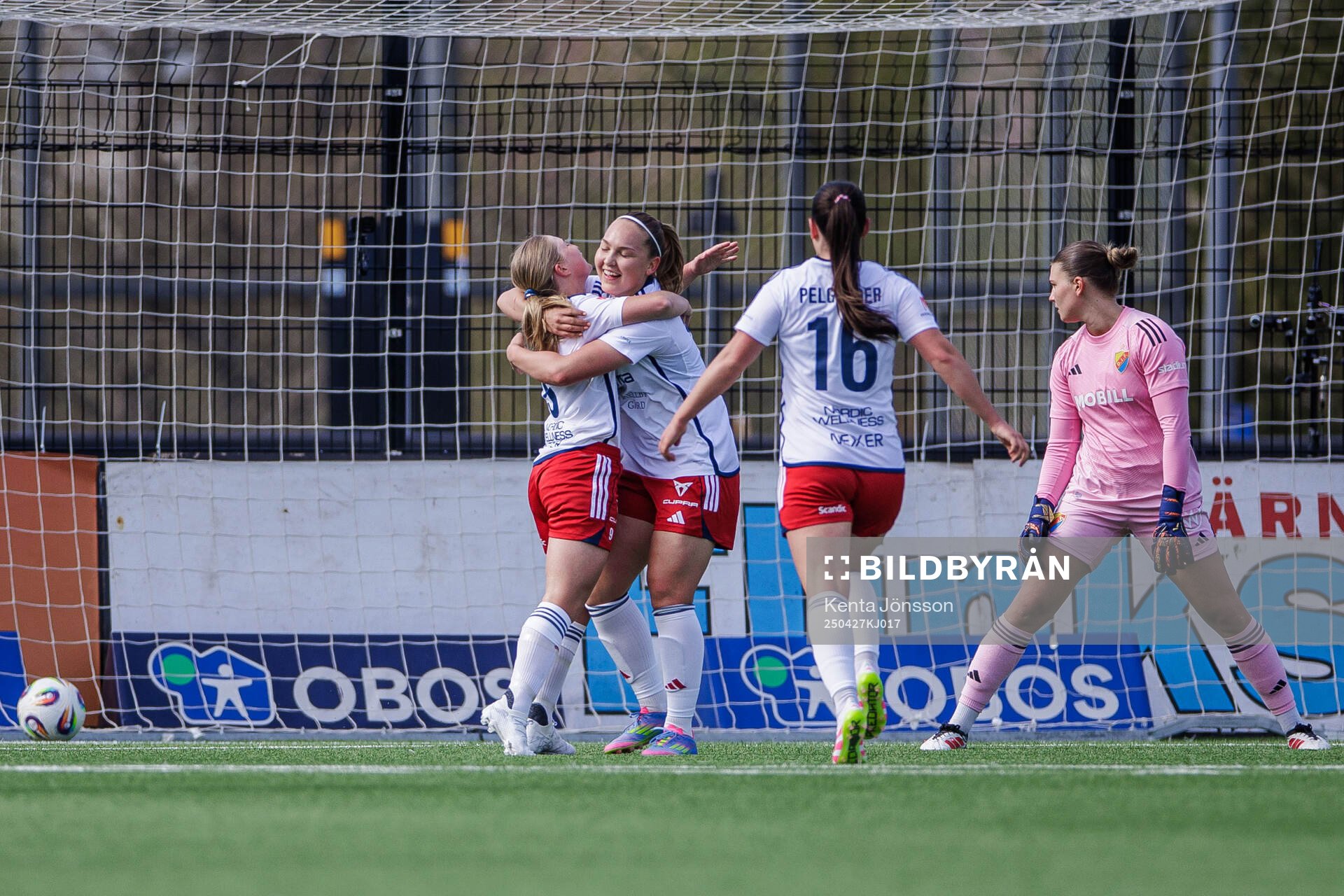 Rosengårds Hanna Andersson jublar
