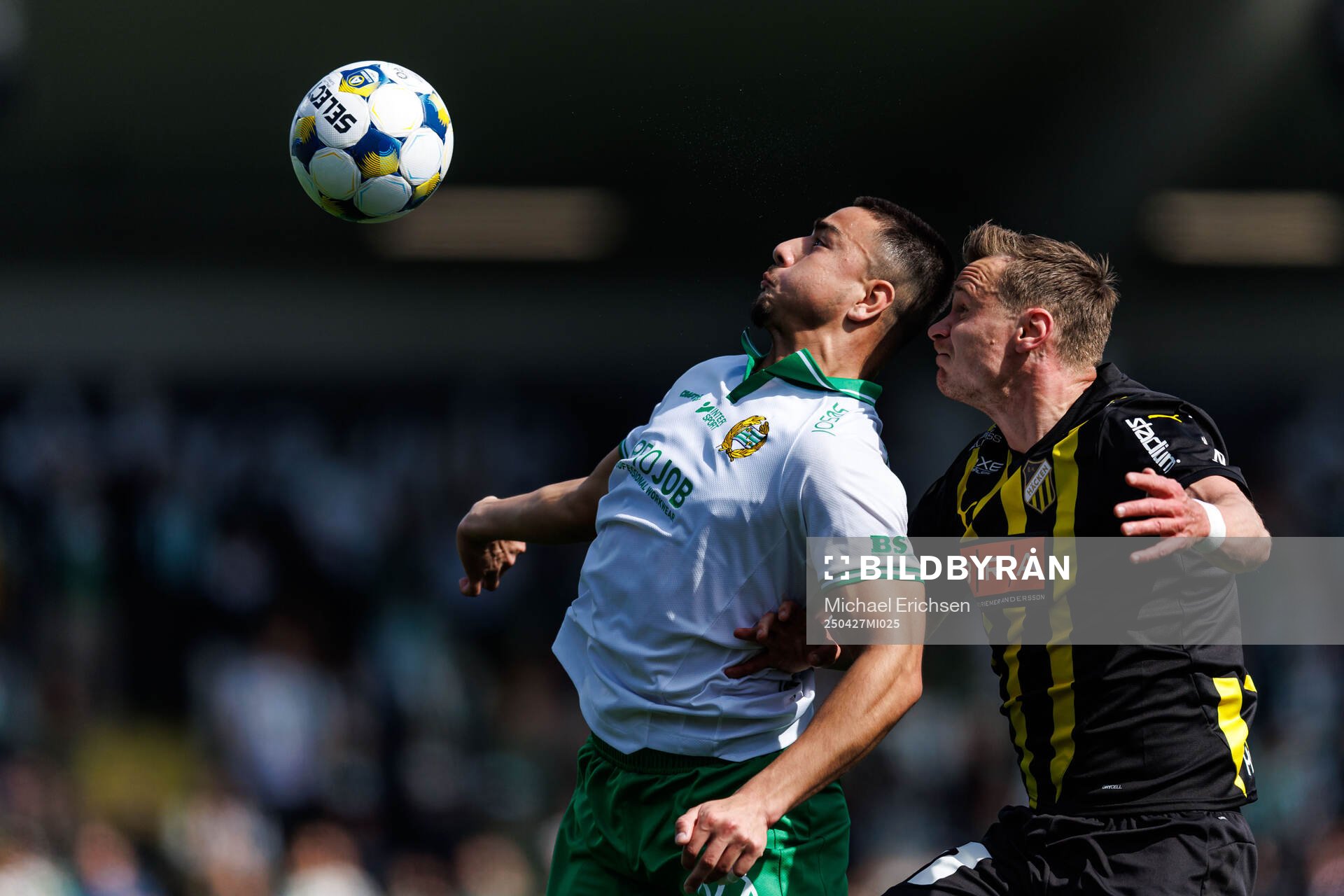 Hammarbys Jusef Erabi och Häckens Marius Lode