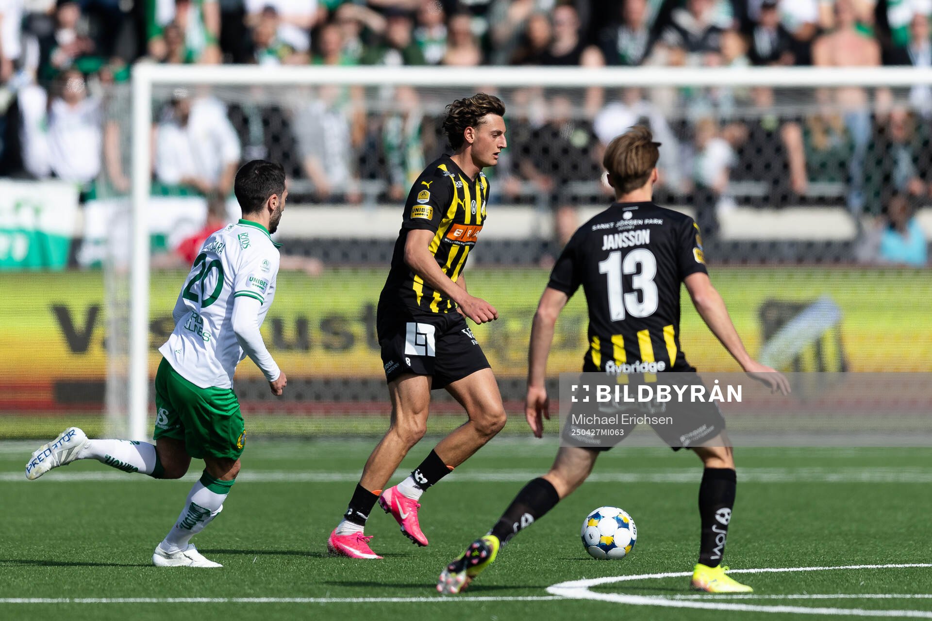 Hammarbys Nahir Besara och Häckens Silas Andersen
