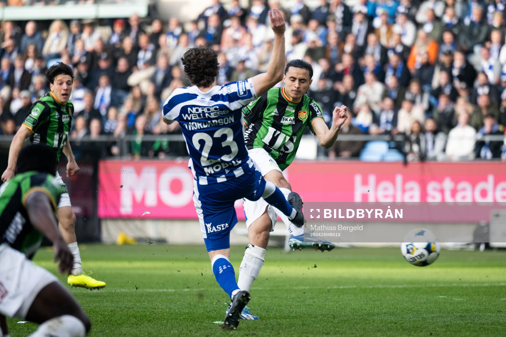 IFK Göteborgs Kolbeinn Thordarson och GAIS Amin Boudri