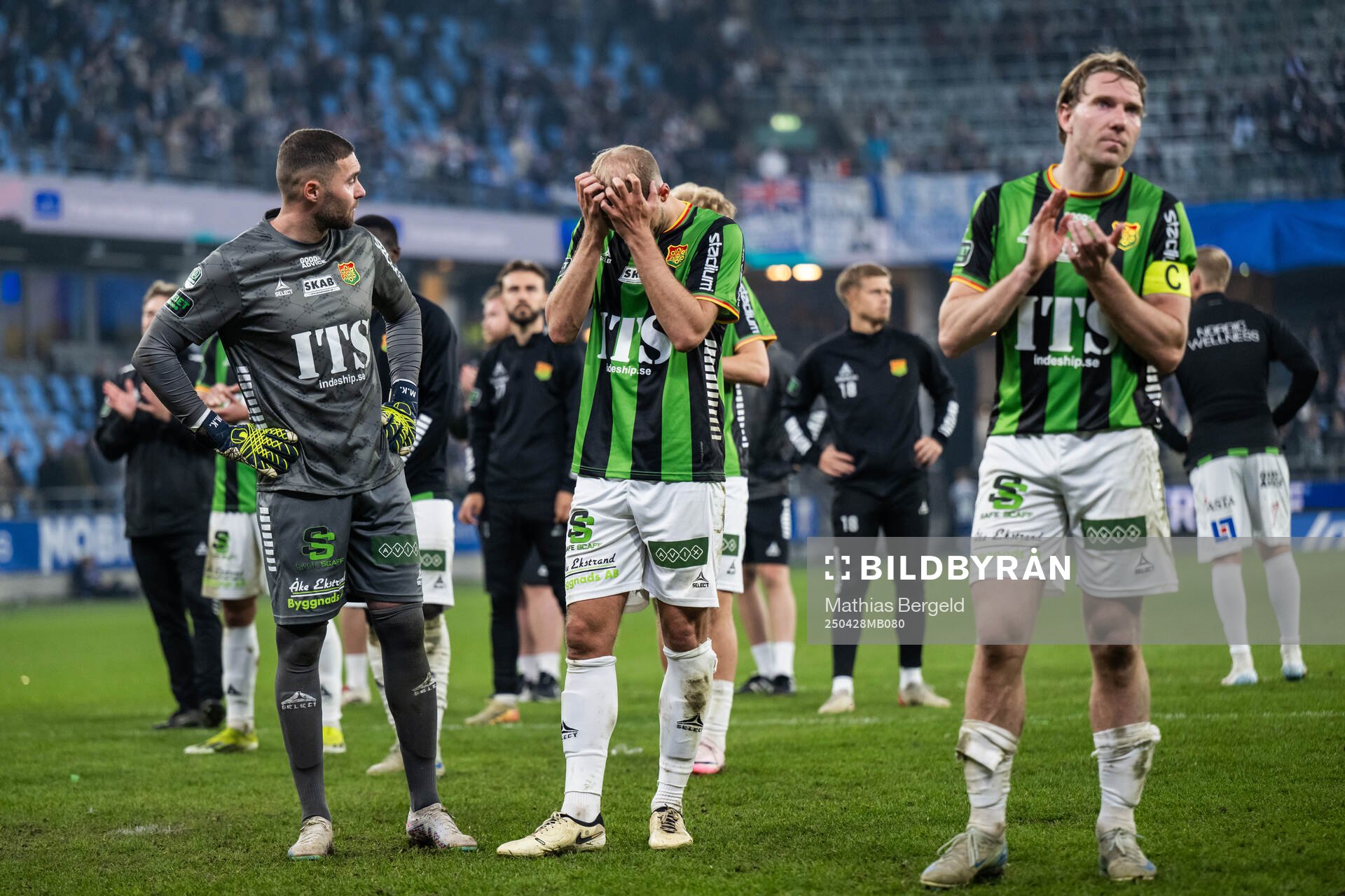 GAIS målvakt Mergim Krasniqi, Gustav Lundgren och August