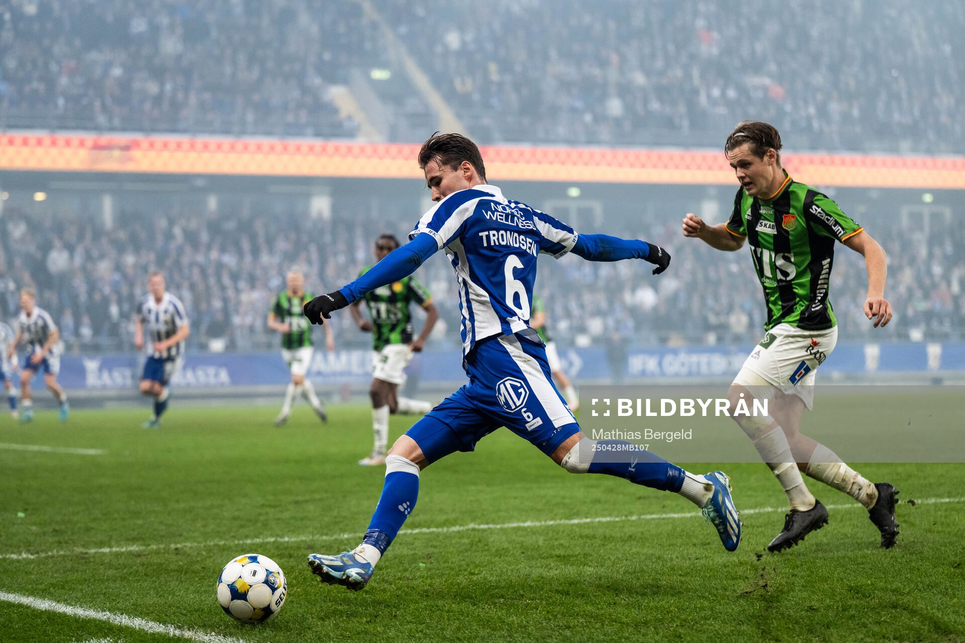 IFK Göteborgs Anders Trondsen och GAIS Axel Henriksson