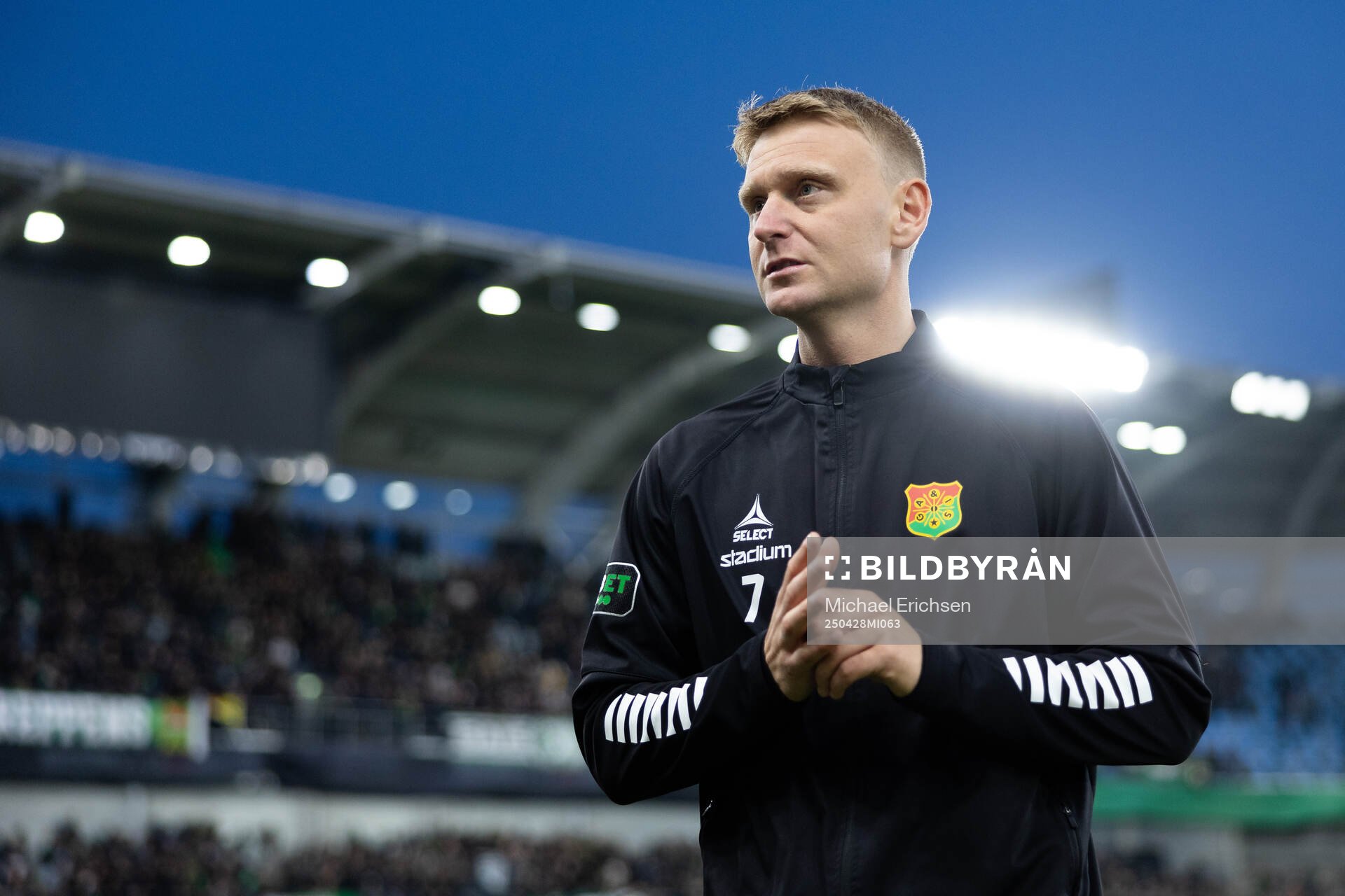 GAIS Joackim Åberg efter fotbollsmatchen i Allsvenskan mellan IFK Göteborg och GAIS den 28 april 2025 i Göteborg. 