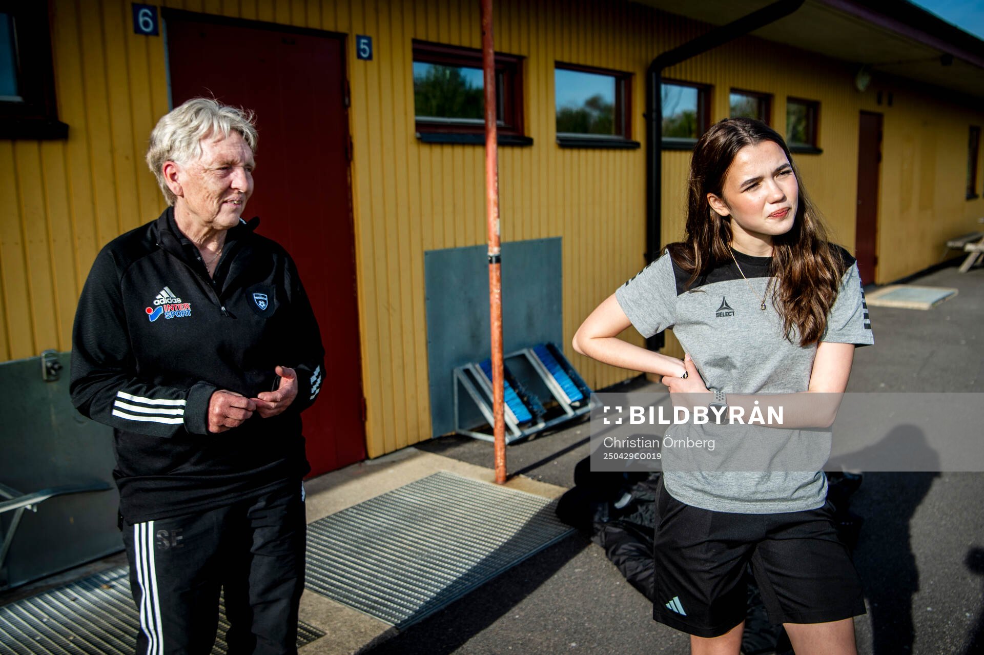 Las Presidentas tränare Susanne Erlandsson i samtal med