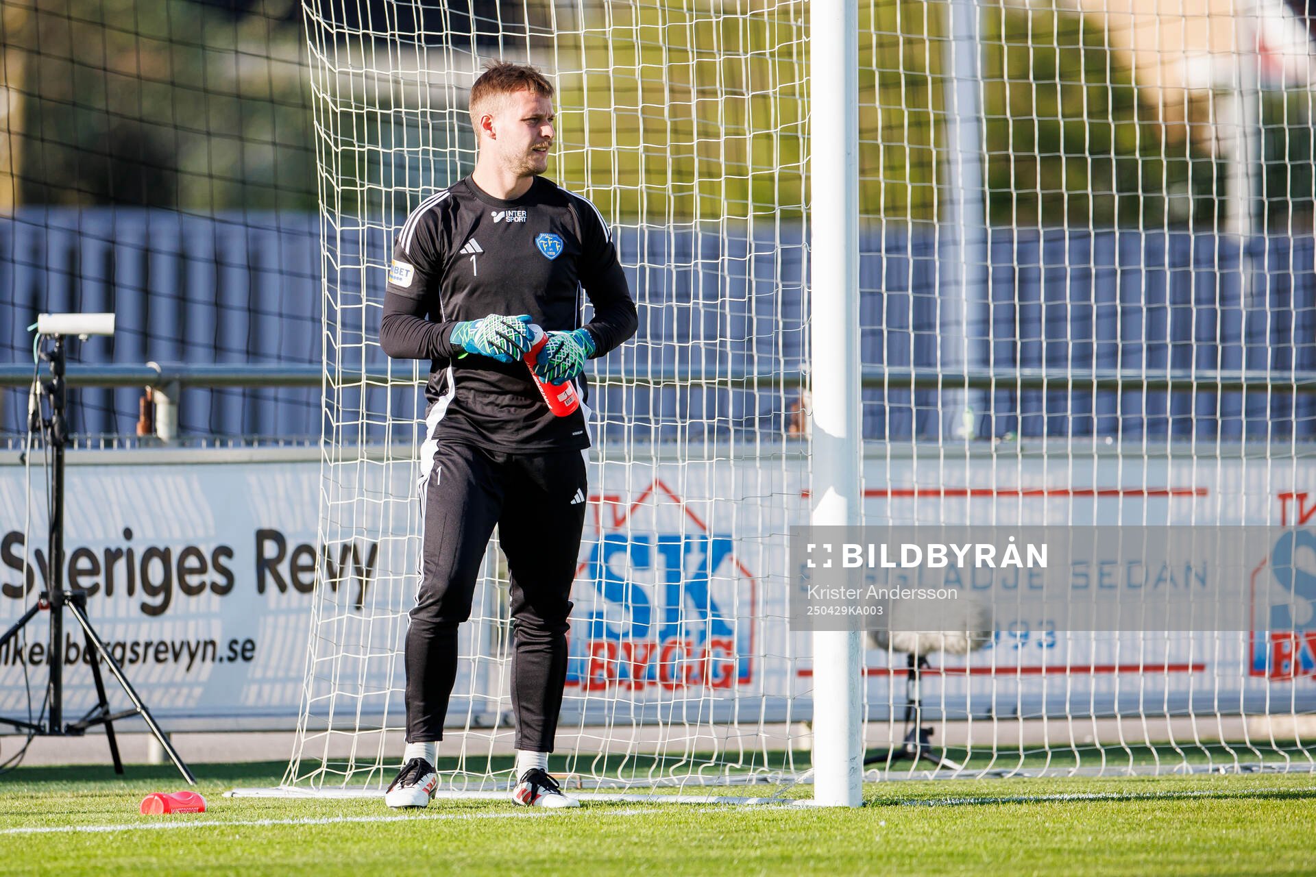 Falkenbergs målvakt Anton Andersson