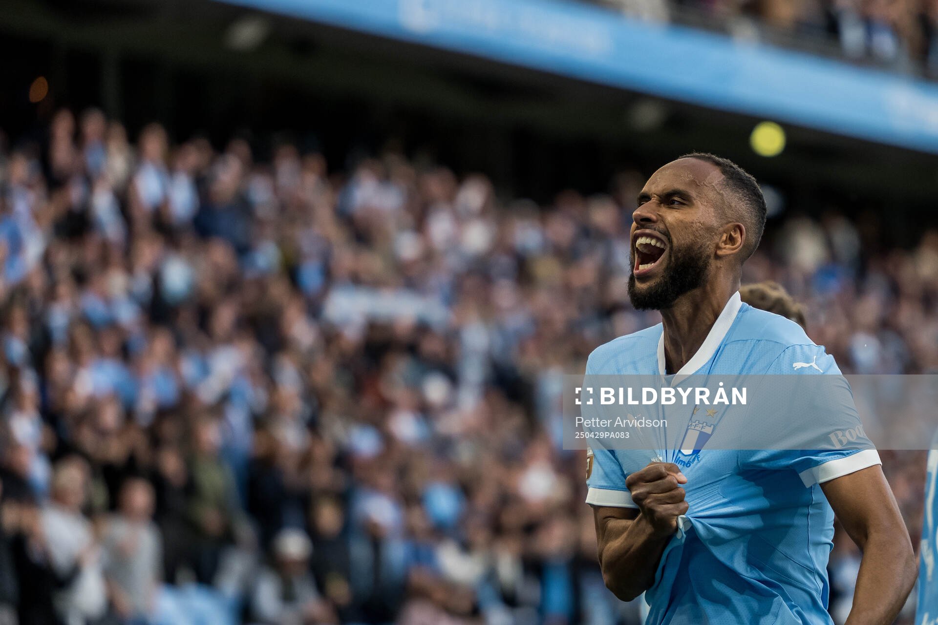Malmö FFs Isaac Kiese Thelin jublar
