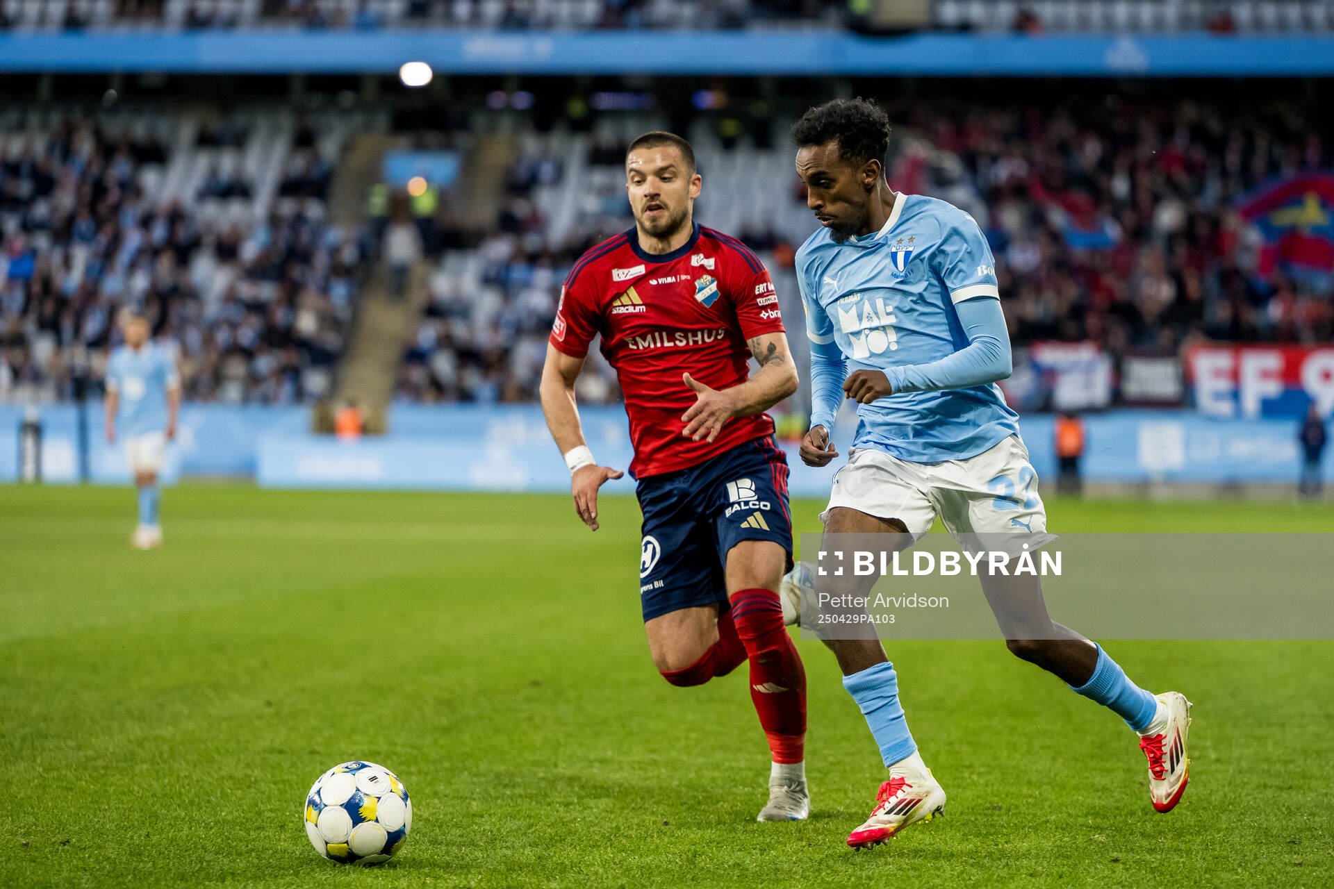 Östers Vladimir Rodic och Malmö FFs Taha Ali
