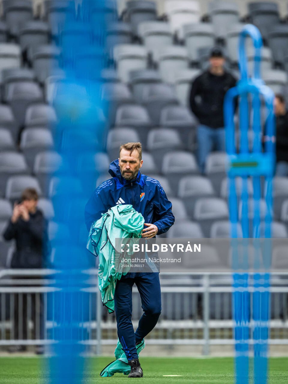 Head coach Jani Honkavaara