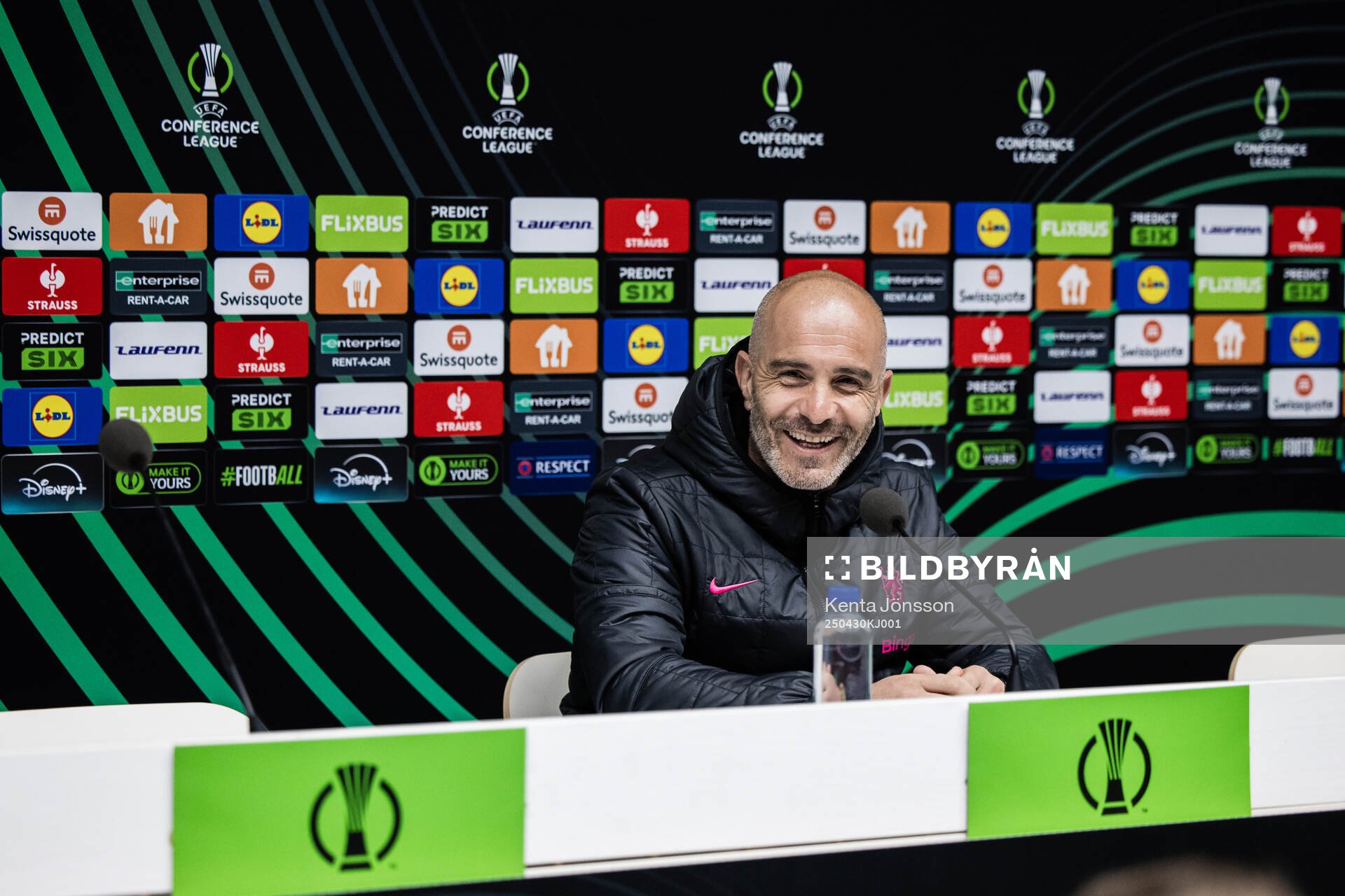 Coach Enzo Maresca during a press conference with Chelsea on April 30, 2025 in Stockholm. 