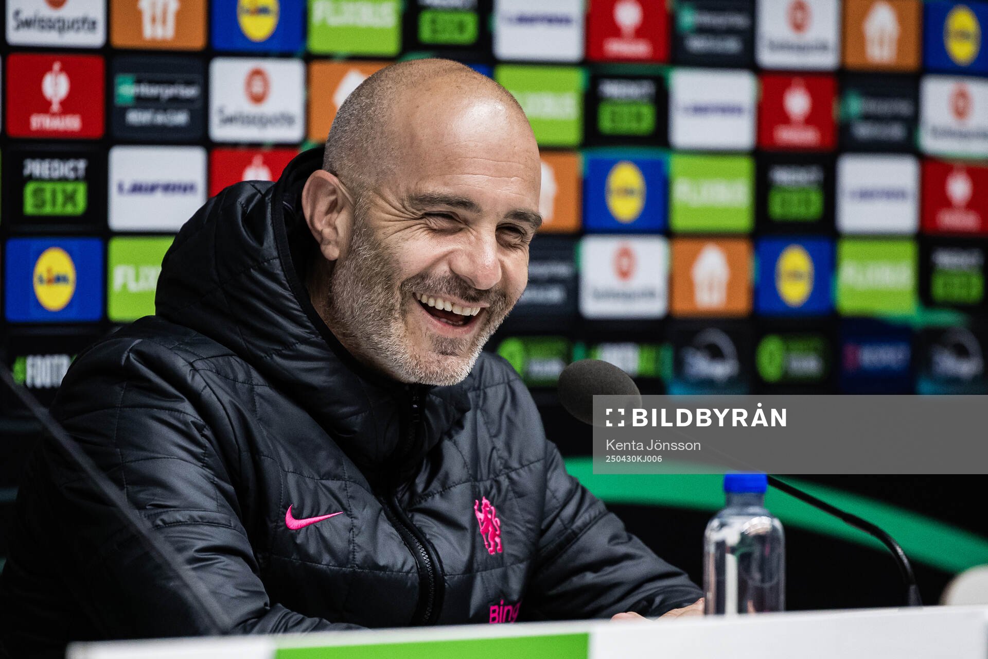 Coach Enzo Maresca during a press conference with Chelsea on April 30, 2025 in Stockholm. 