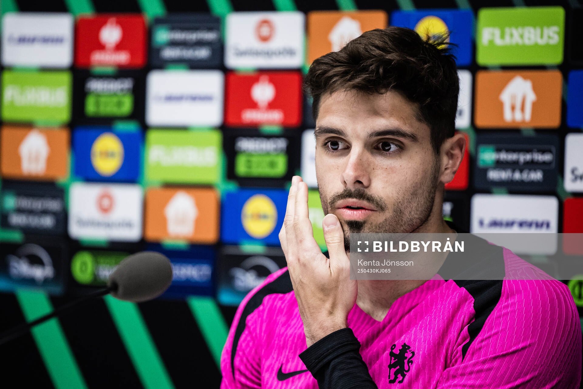 Pedro Neto during a press conference with Chelsea on April 30, 2025 in Stockholm. 