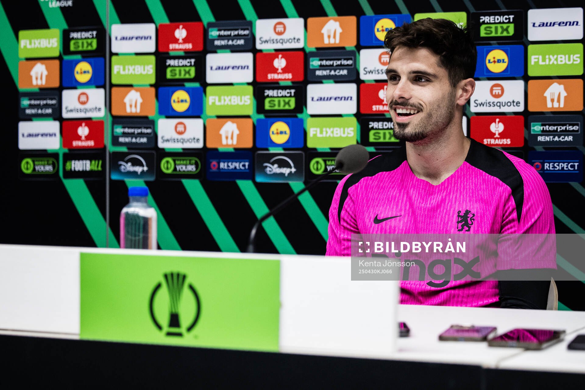 Pedro Neto during a press conference with Chelsea on April 30, 2025 in Stockholm. 