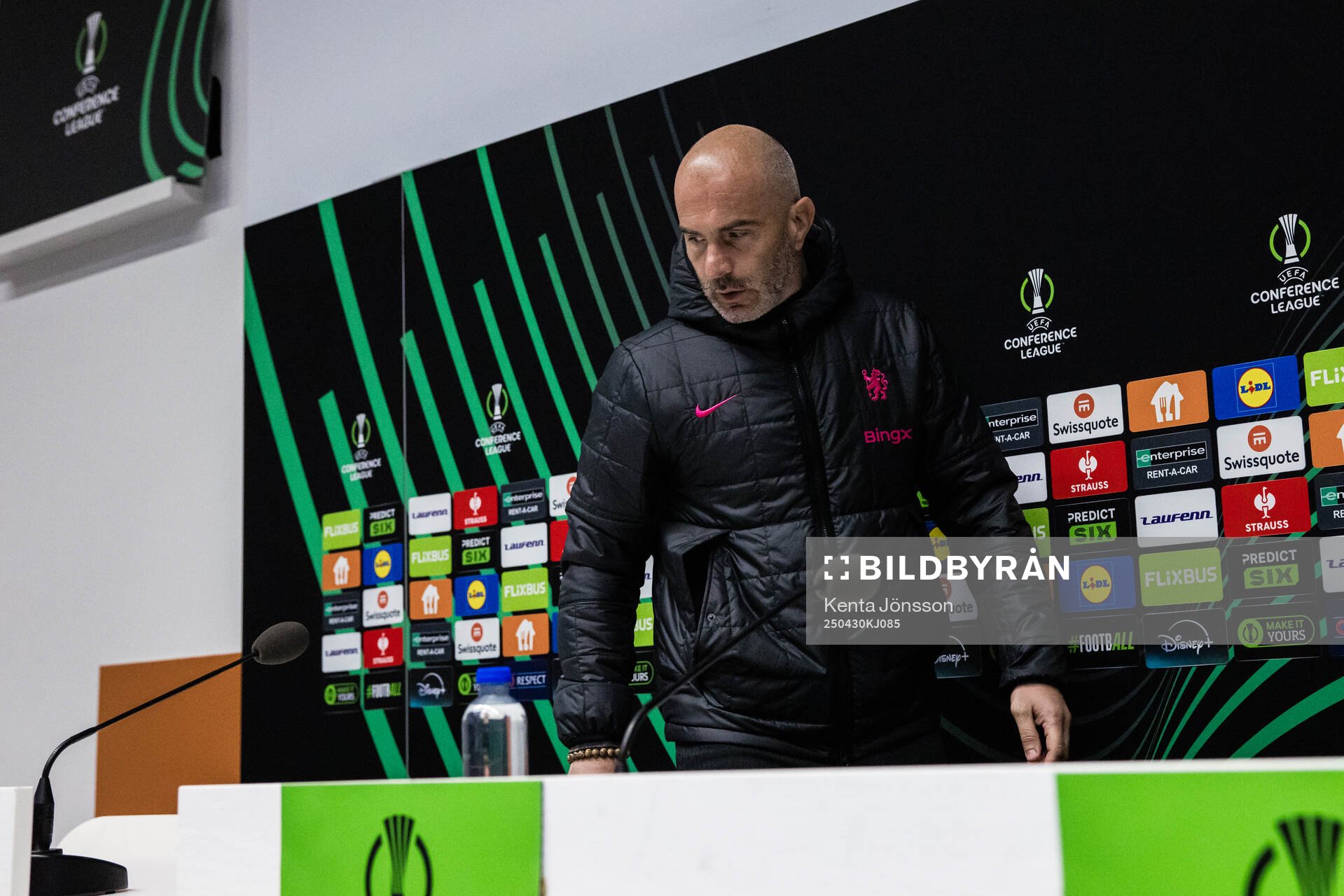 Coach Enzo Maresca