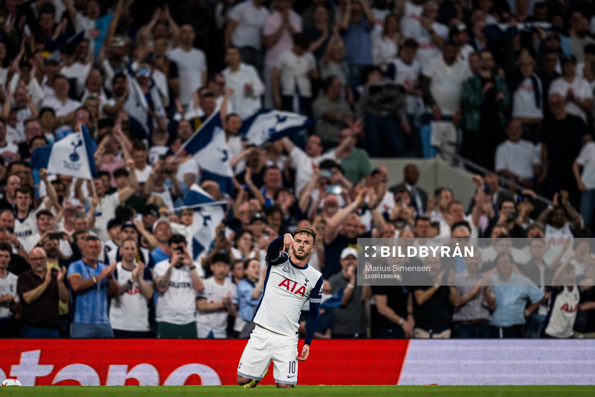 James Maddison of Tottenham celebrates after scoring the 2-0 goal during the UEFA Europa League semi-final football match between Tottenham and Bodø/Glimt on May 1, 2025 in London.