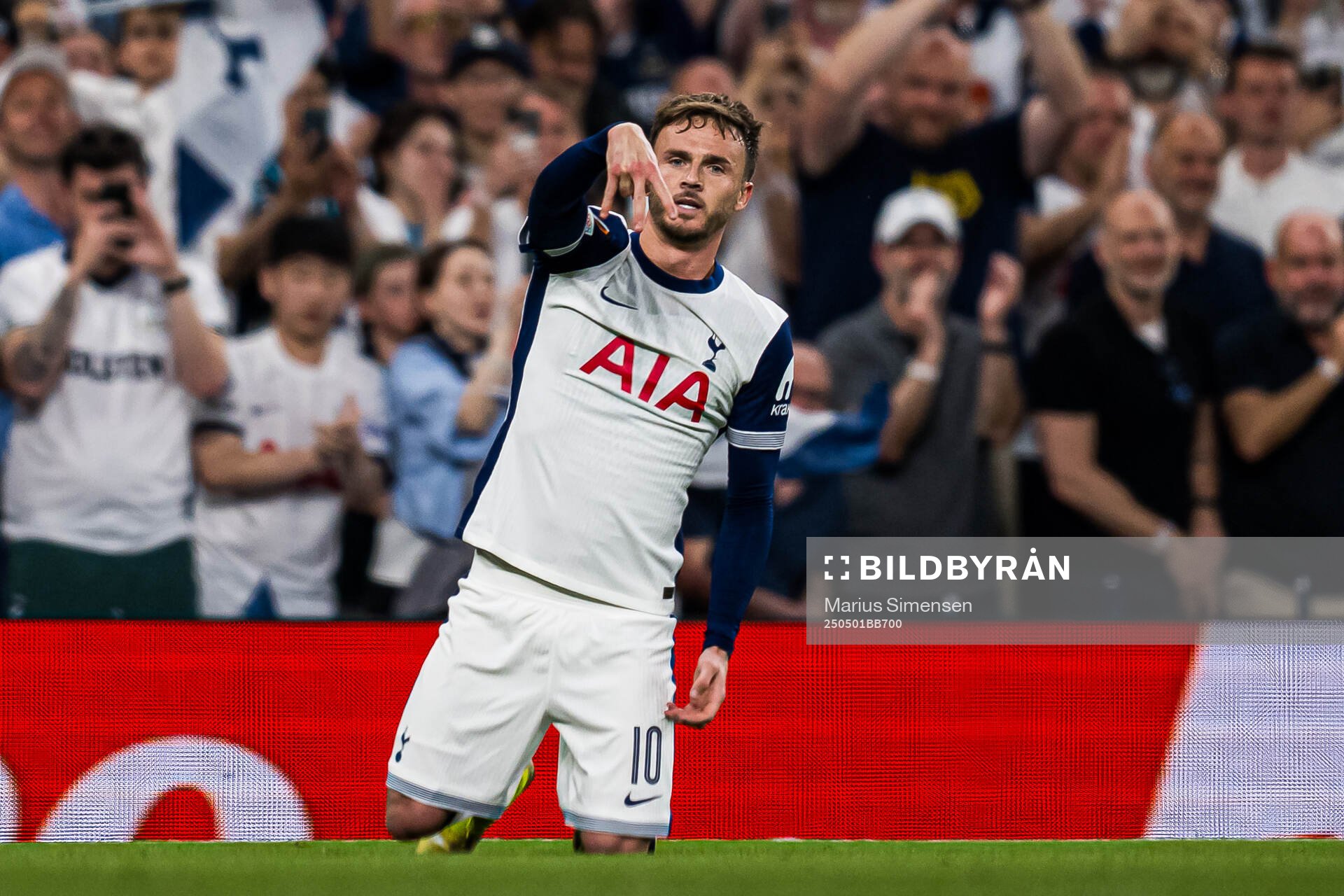 James Maddison of Tottenham celebrates after scoring the 2-0 goal during the UEFA Europa League semi-final football match between Tottenham and Bodø/Glimt on May 1, 2025 in London.