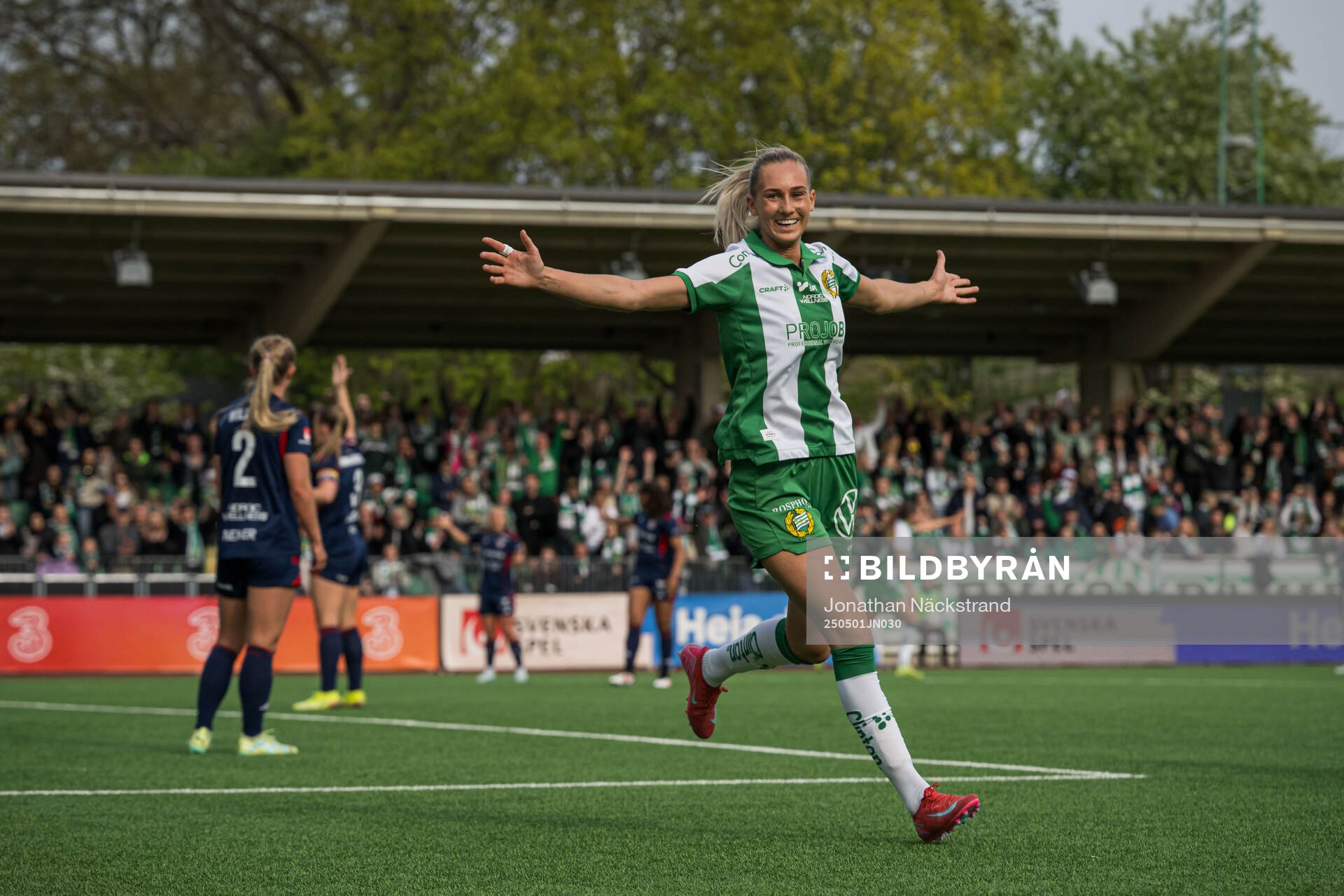 Hammarbys Ellen Wangerheim jublar
