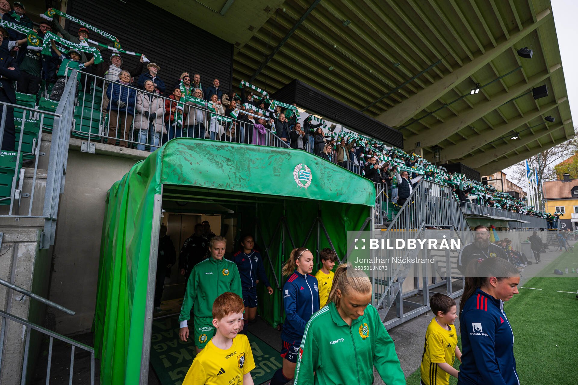 Hammarbys och Rosengårds spelare