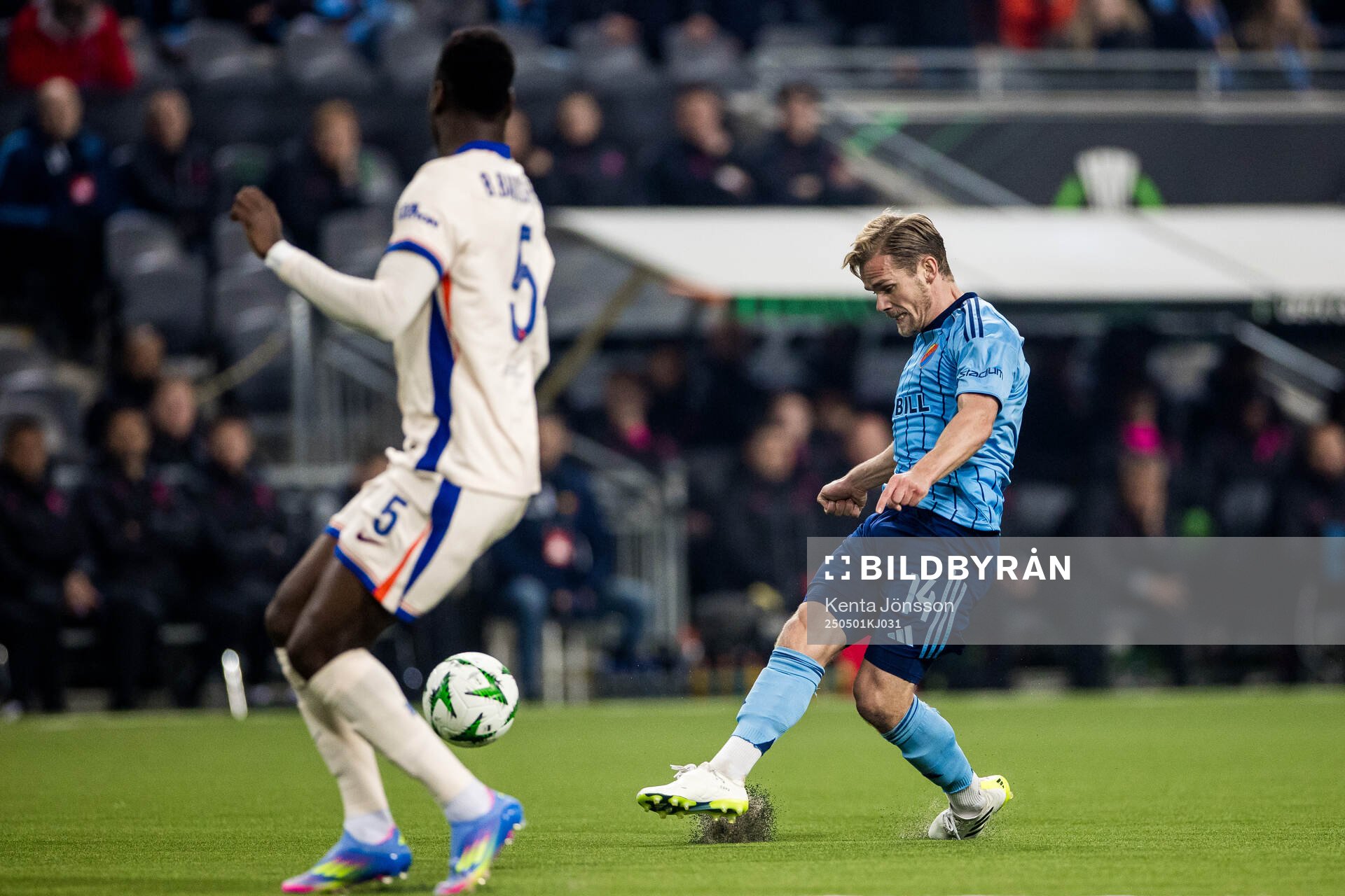 Hampus Finndell of Djurgården during the UEFA Conference League semifinal between Djurgården and Chelsea on May 1, 2025 in Stockholm.