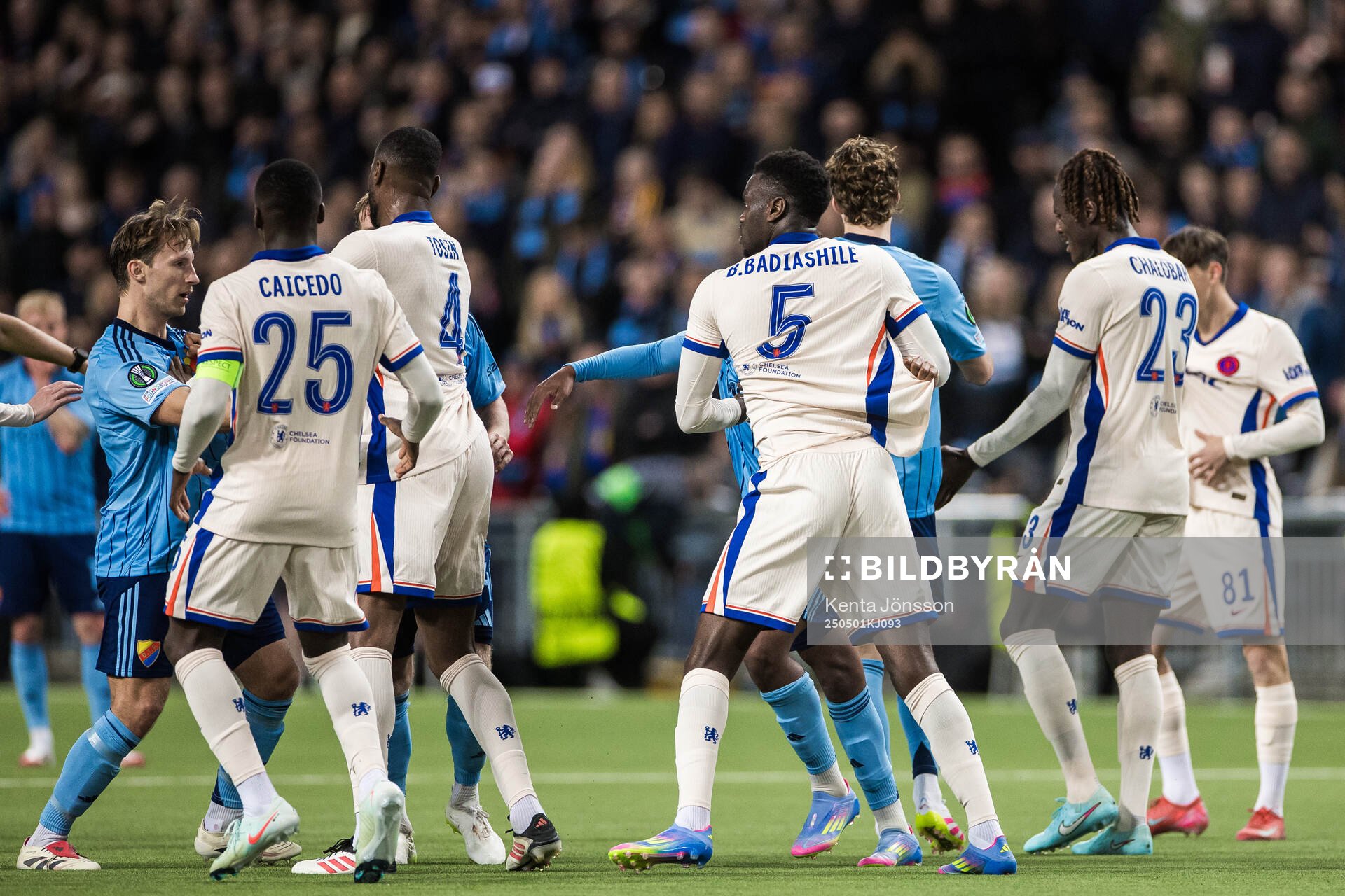 Hampus Finndell of Djurgården and Tosin Adarabioyo of Chelsea during the UEFA Conference League semifinal between Djurgården and Chelsea on May 1, 2025 in Stockholm.