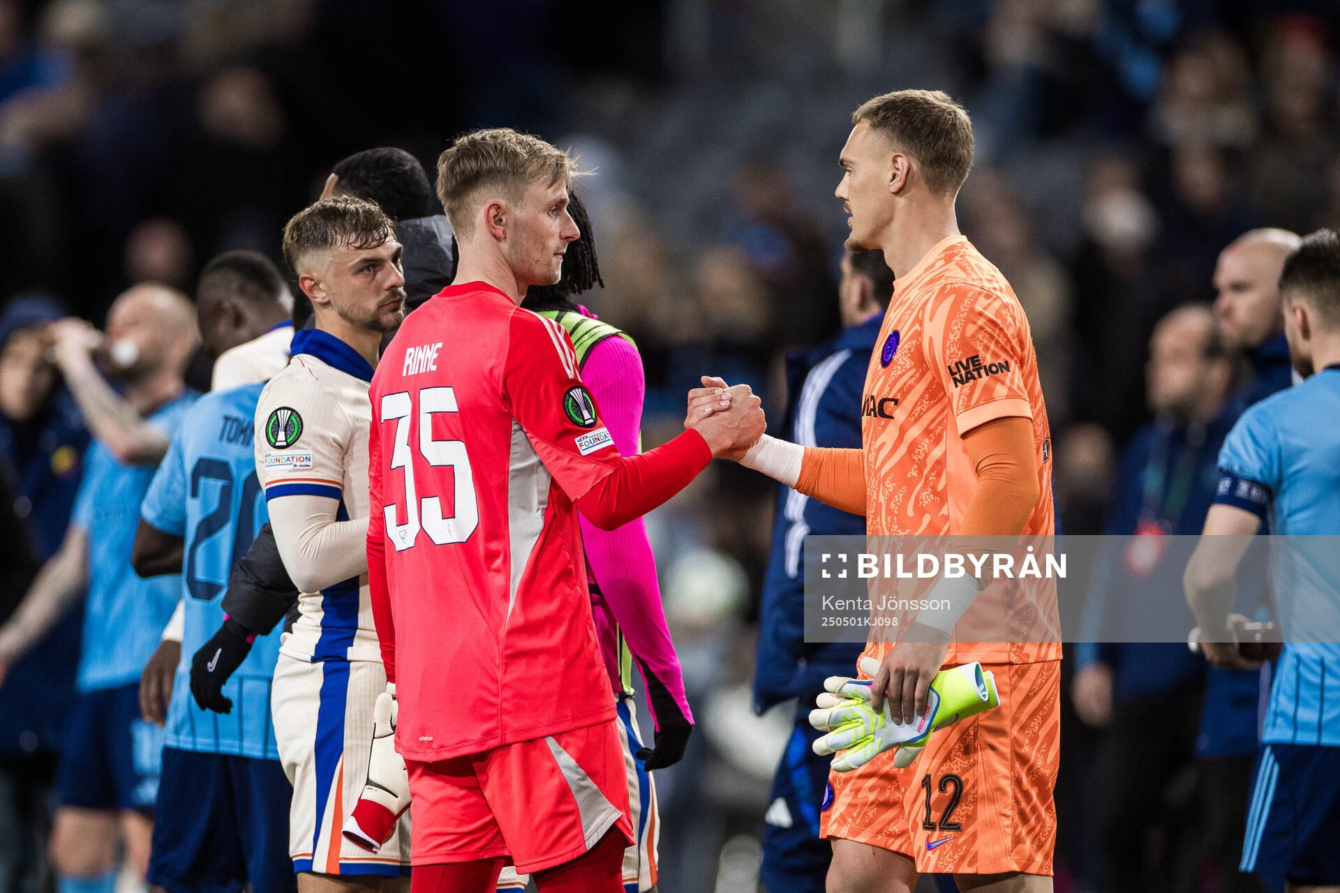Goalkeeper Jacob Rinne of Djurgården and Filip Jørgensen of Chelsea after the UEFA Conference League semifinal between Djurgården and Chelsea on May 1, 2025 in Stockholm. 